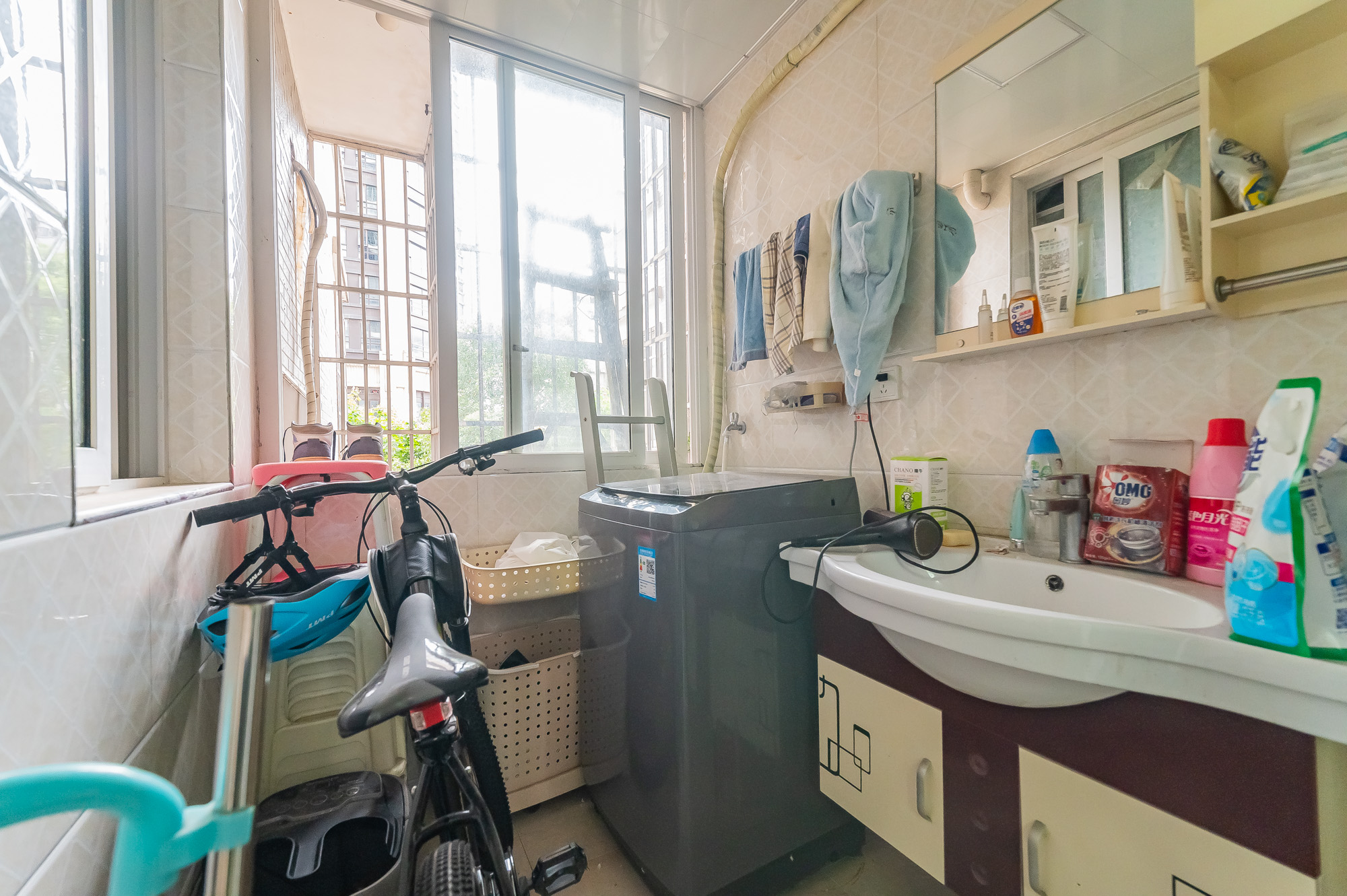 锦璨家园 3室2厅1卫 62.5万 锦璨家园 3室2厅1卫 62.5万卫生间