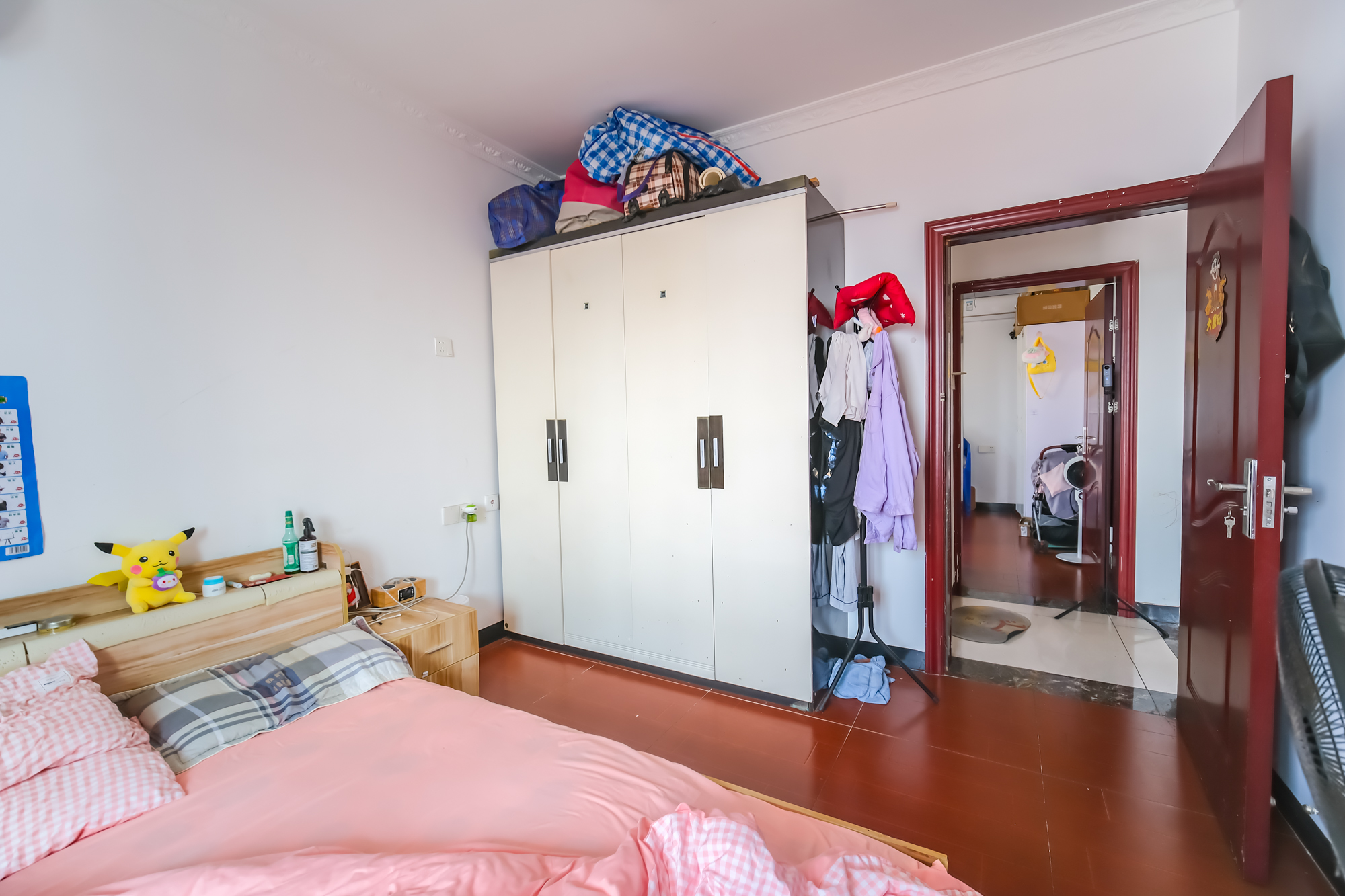 和悦城(蟠龙景苑)  3室2厅1卫    71.8万卧室