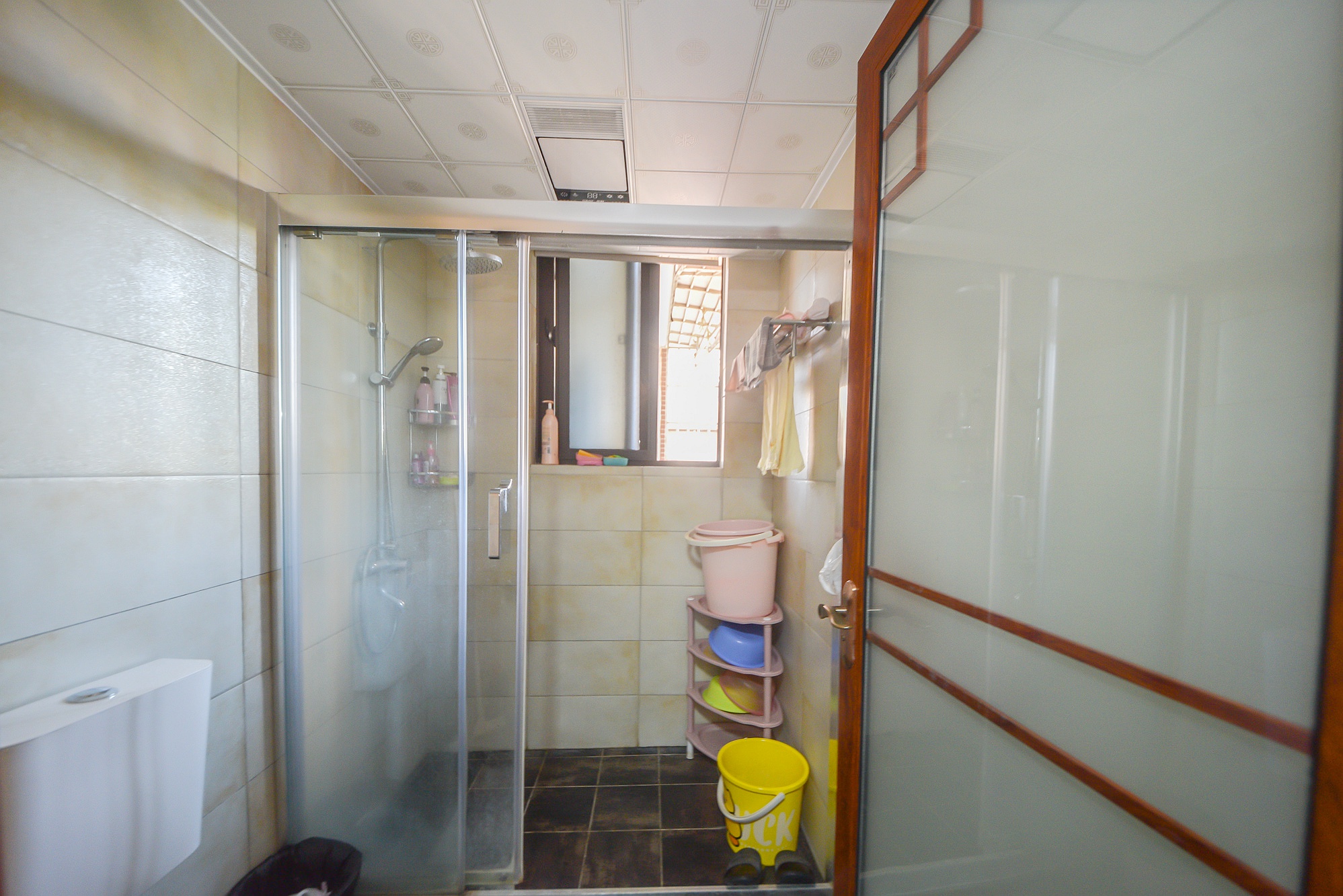 芒果天地(芒果雅苑)  4室2厅2卫    168.0万卫生间