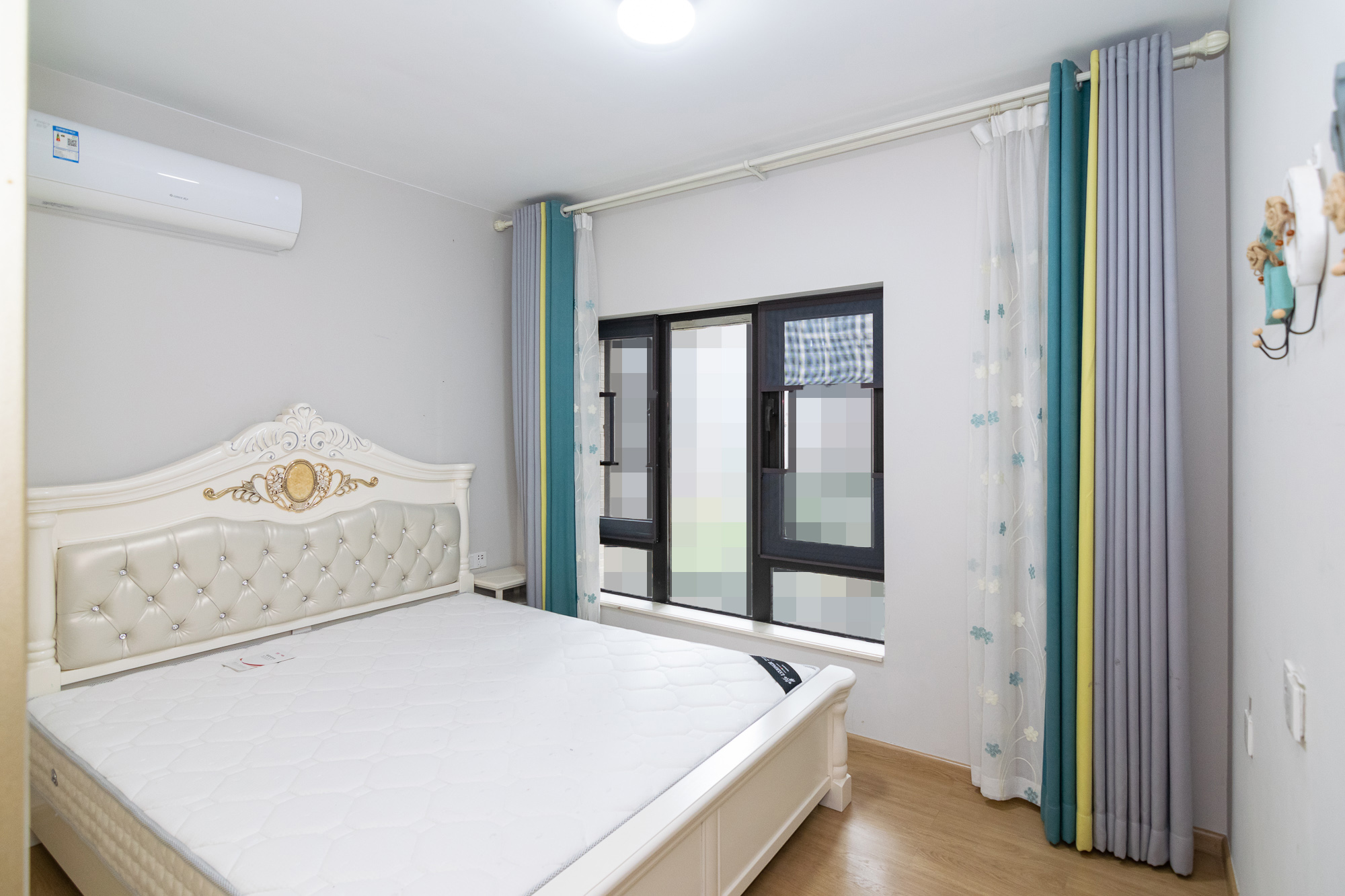 时代倾城三期 2室2厅1卫 80.0万 时代倾城三期 2室2厅1卫 80.0万卧室