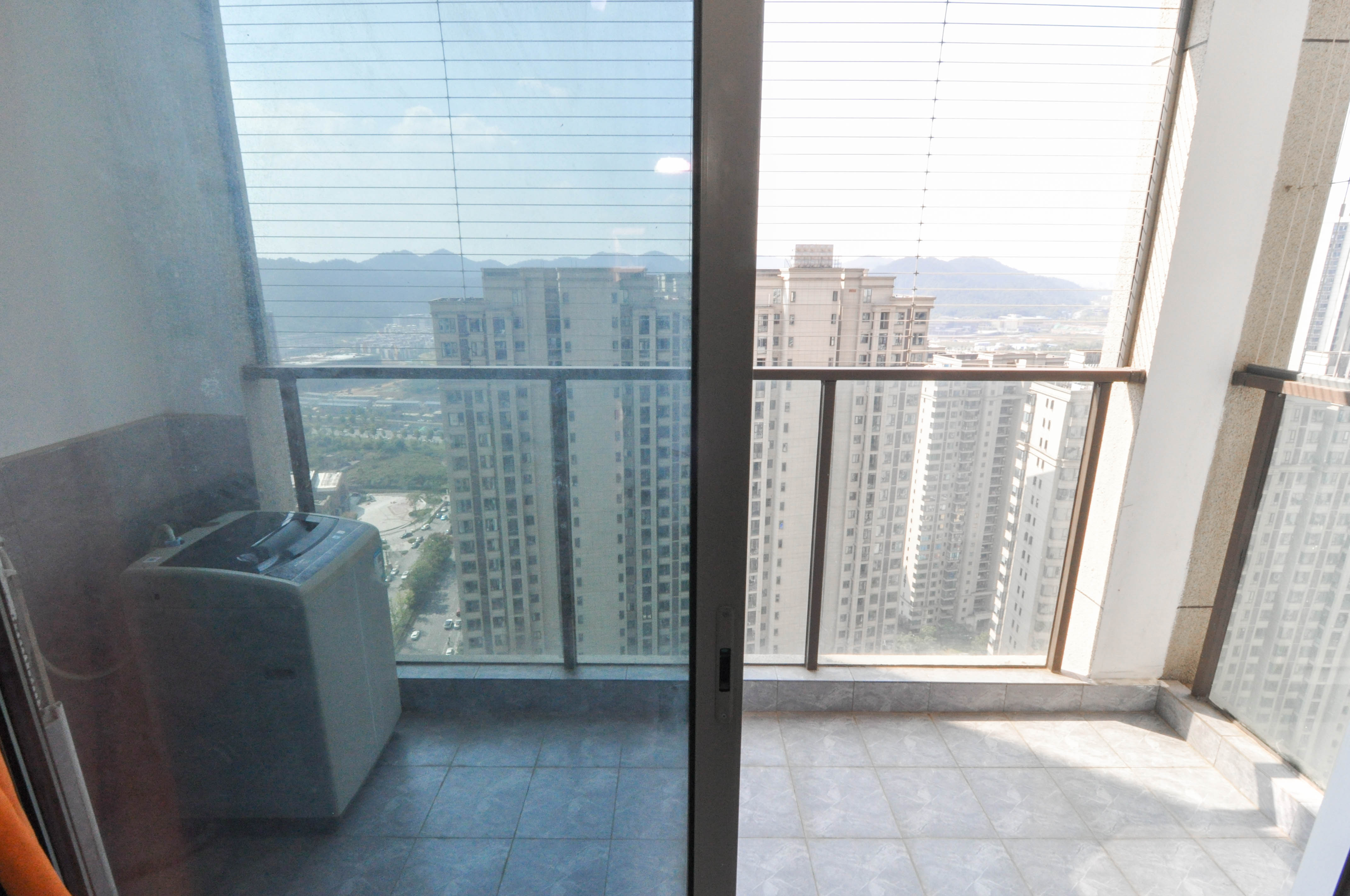 梅溪湖金茂湾  4室2厅2卫    180.0万 梅溪湖金茂湾  4室2厅2卫    180.0万其他