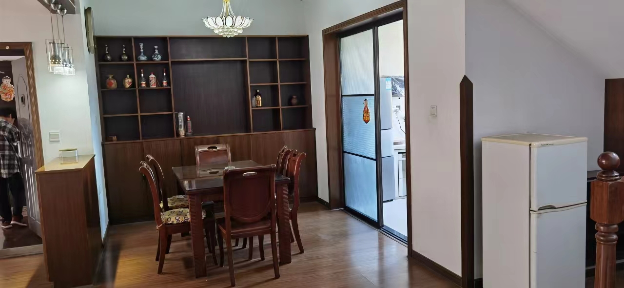 天台小区 4室2厅2卫 56.50万 天台小区 4室2厅2卫 56.50万室内图