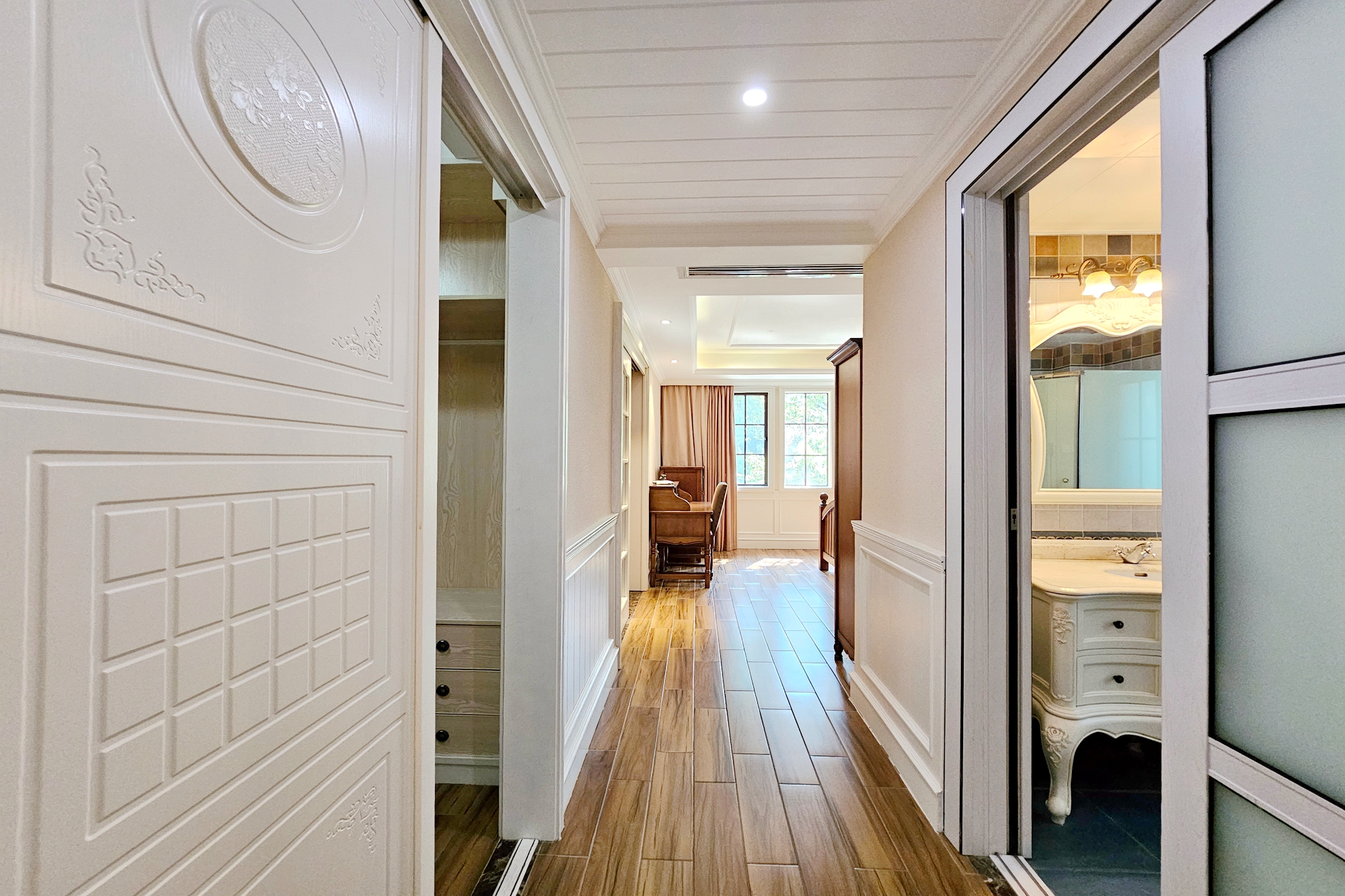 融科檀香山(融科紫檀、香山国际) 4室2厅2卫 365.0万 融科檀香山(融科紫檀、香山国际) 4室2厅2卫 365.0万其他