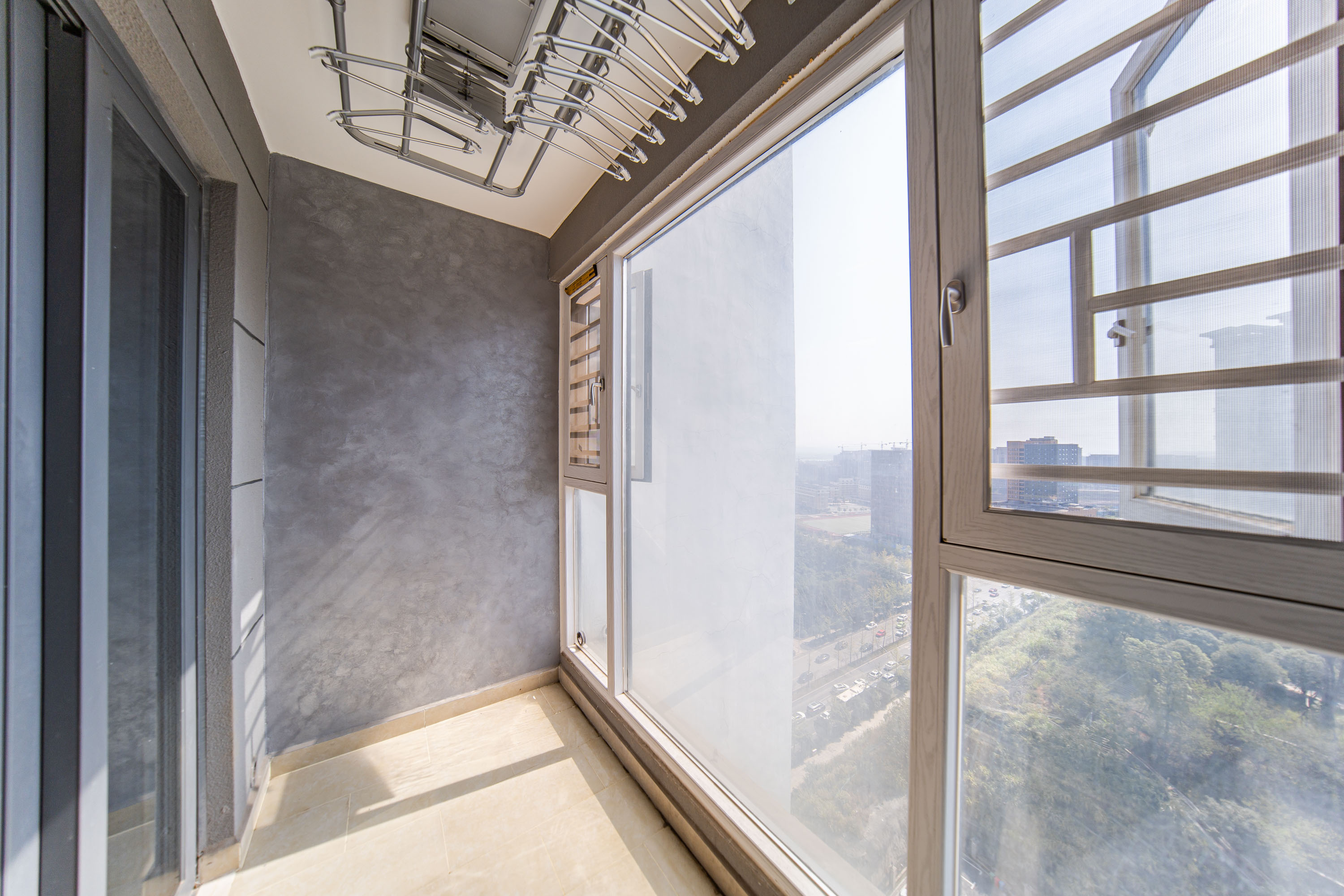 恒大文化旅游城A区  2室2厅1卫    55.0万 恒大文化旅游城A区  2室2厅1卫    55.0万阳台