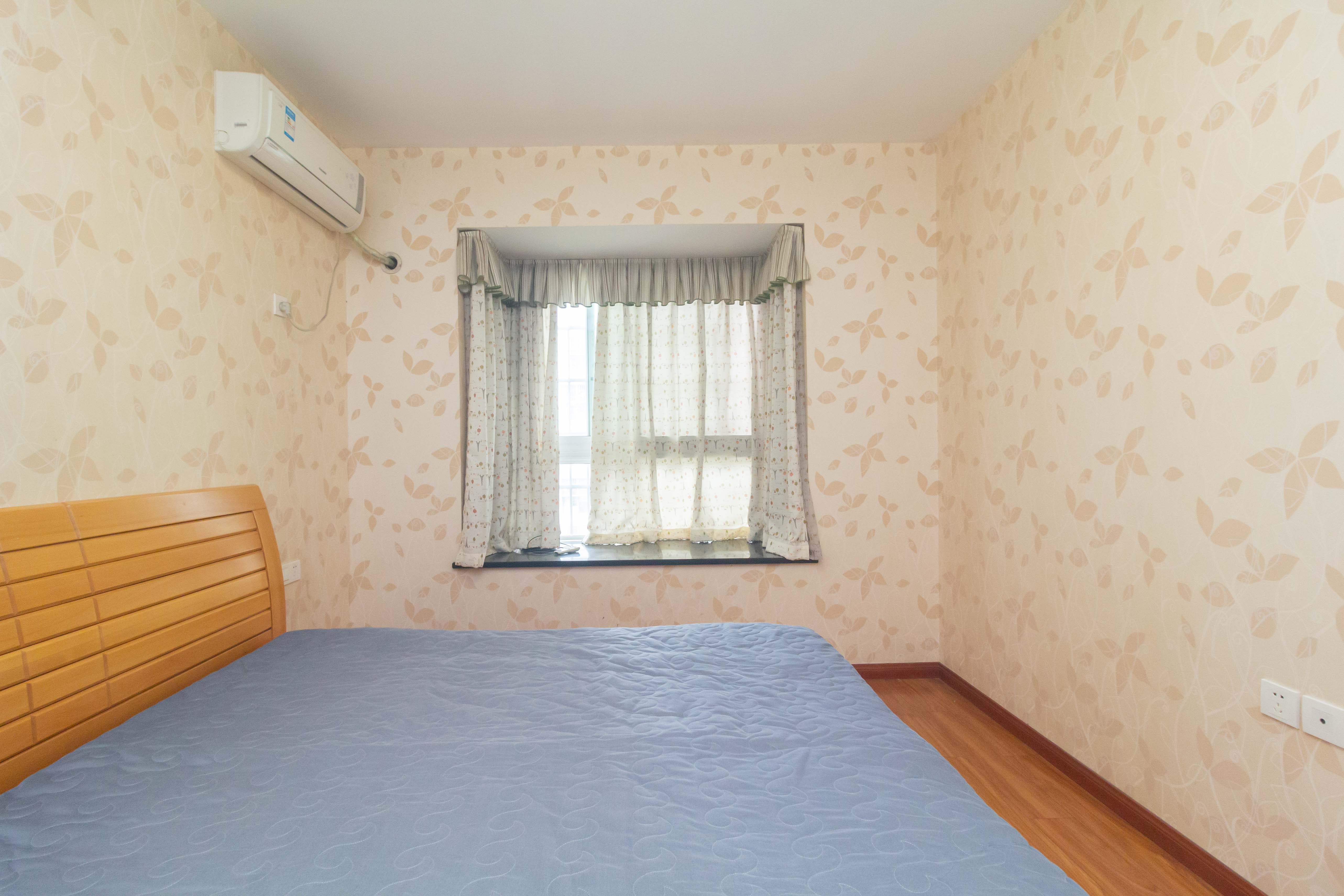 明天一城  2室2厅1卫    48.0万 明天一城  2室2厅1卫    48.0万卧室