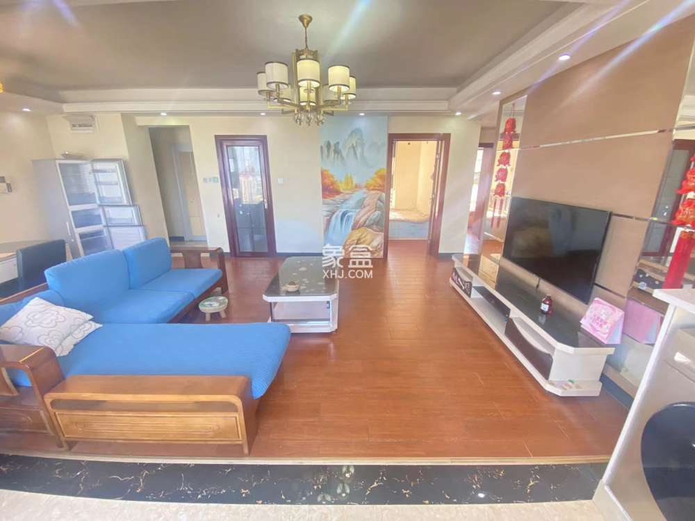 佳兆业金域天下三期  3室2厅1卫    50.0万