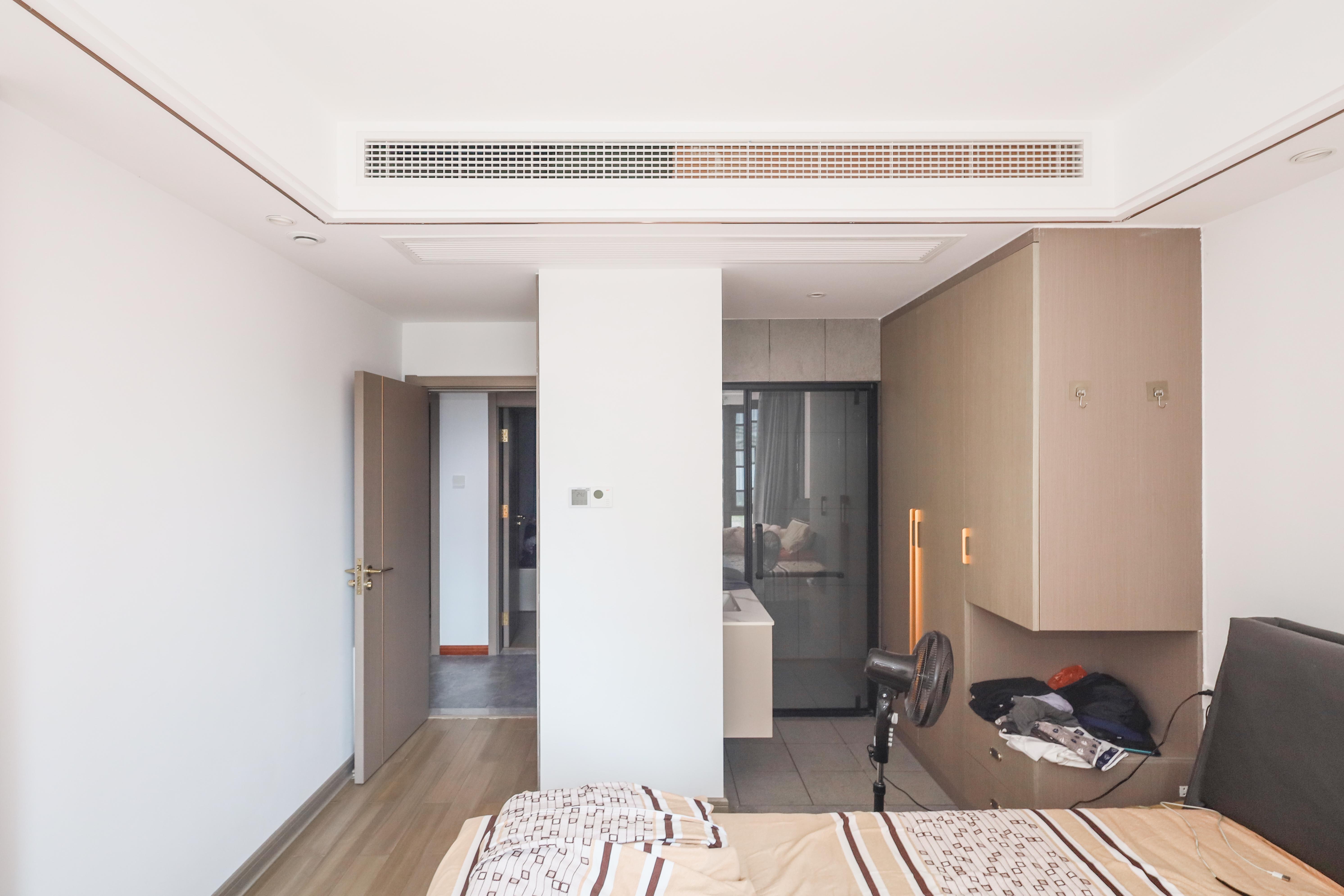 建发央著  3室2厅2卫   181.00万卧室