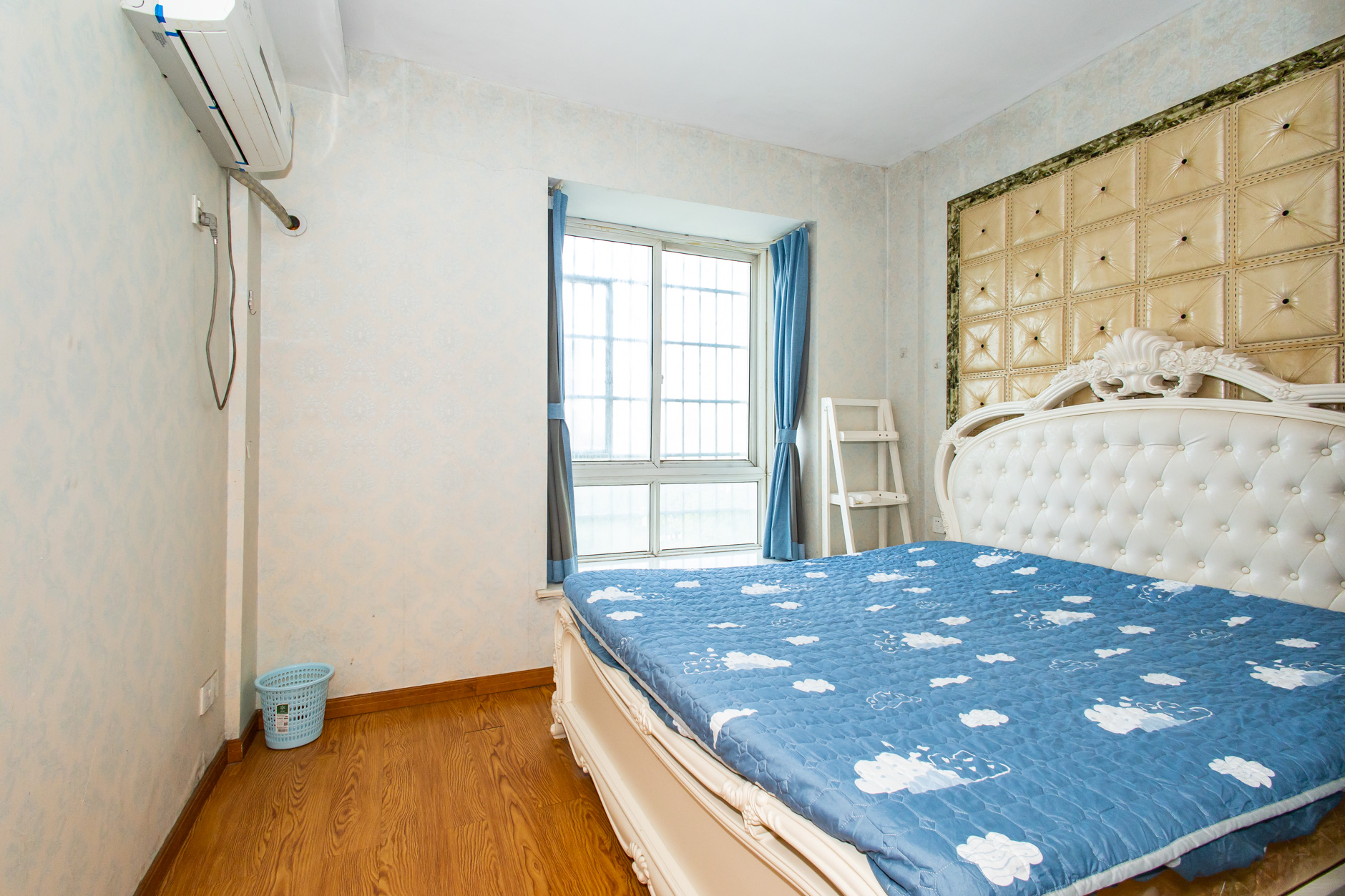 领秀星城(领秀新城) 2室2厅1卫 54.0万 领秀星城(领秀新城) 2室2厅1卫 54.0万卧室