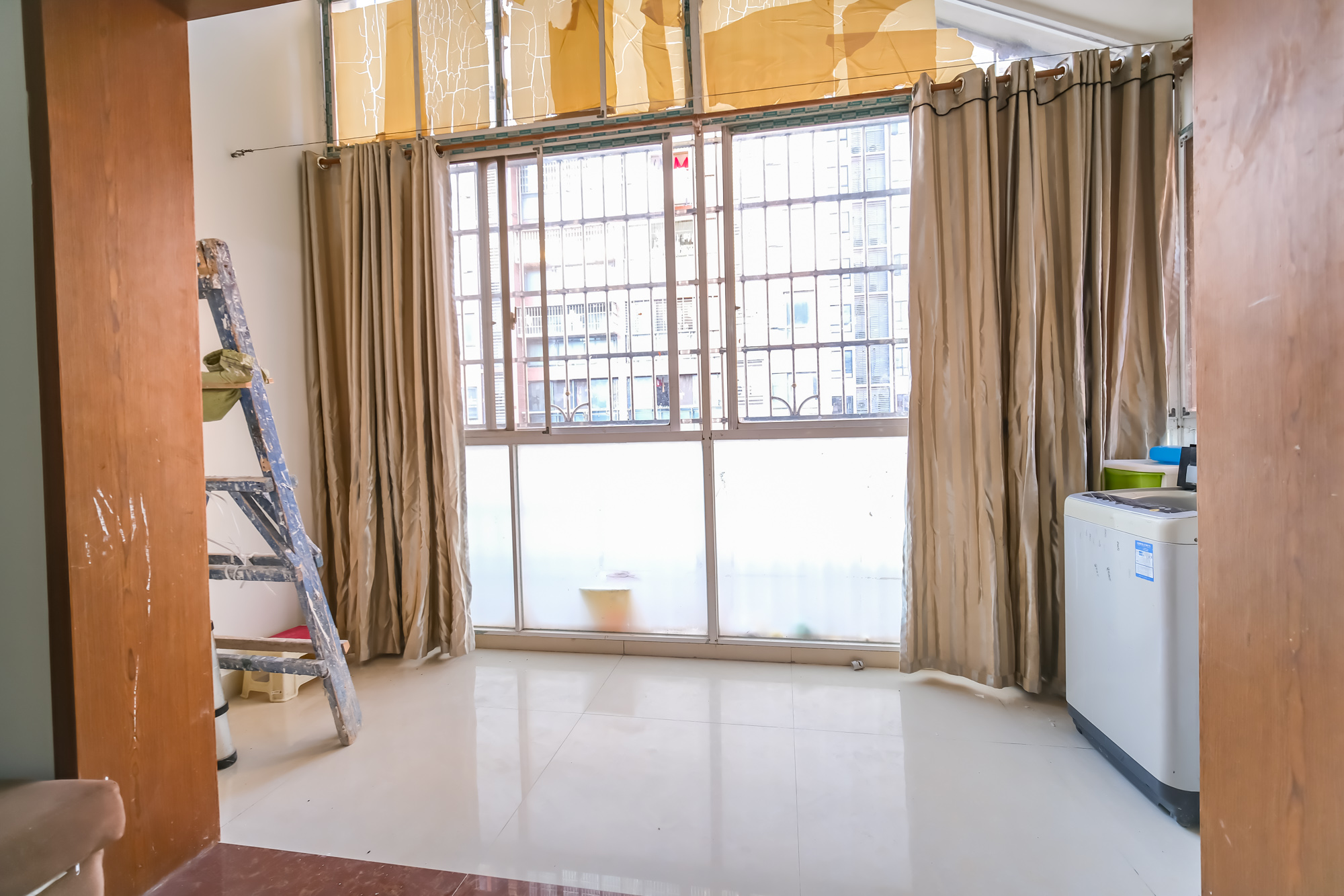 湘瑞家园 2室2厅1卫 47.86万 湘瑞家园 2室2厅1卫 47.86万阳台