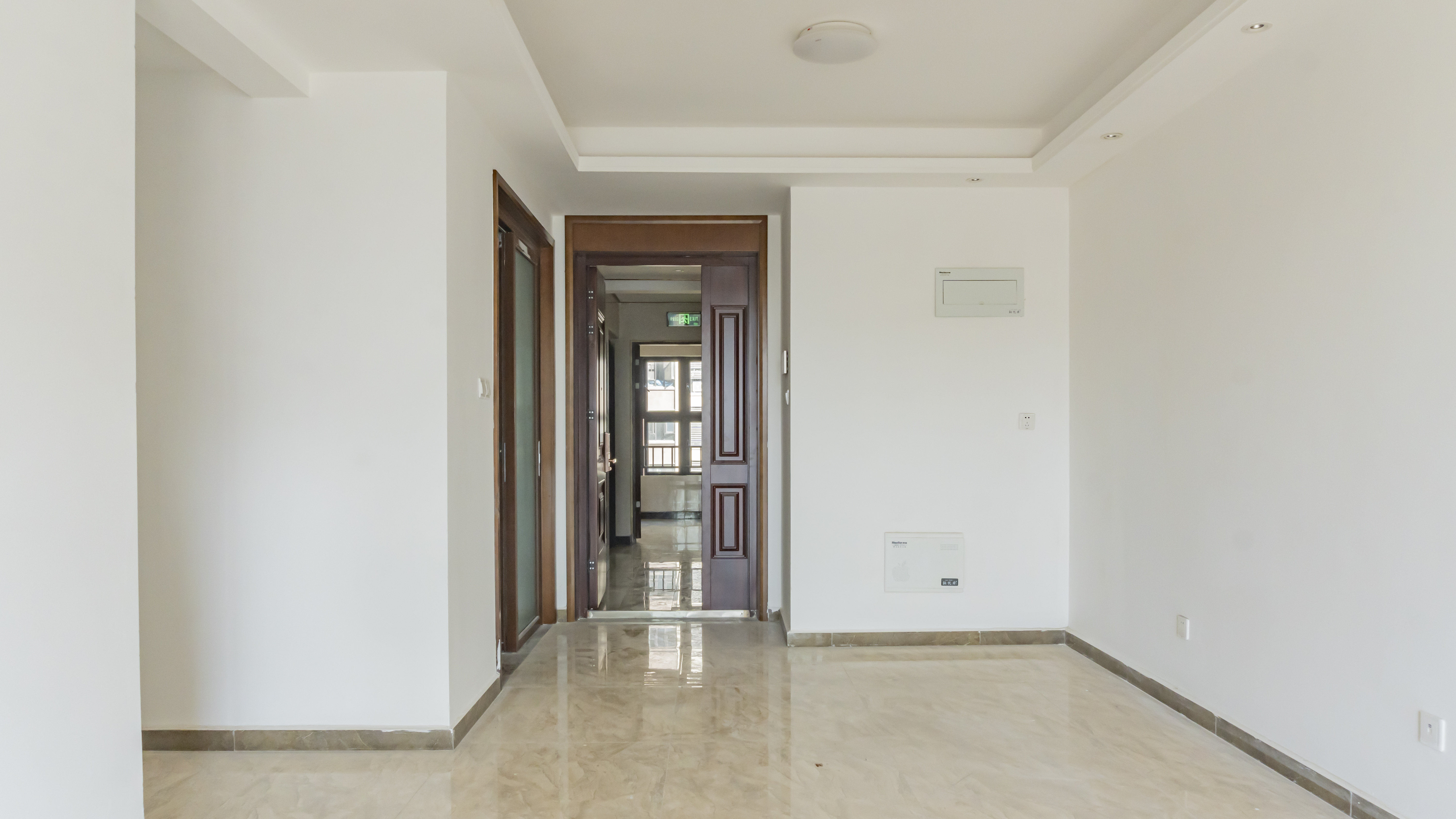 荣盛碧桂园铂悦府 3室2厅2卫 70.0万 荣盛碧桂园铂悦府 3室2厅2卫 70.0万室内图