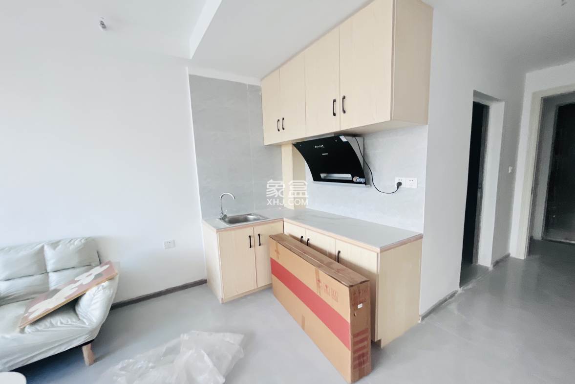 富力新天地三期 1室1厅1卫 1300.00元/月 富力新天地三期 1室1厅1卫 1300.00元/月室内图