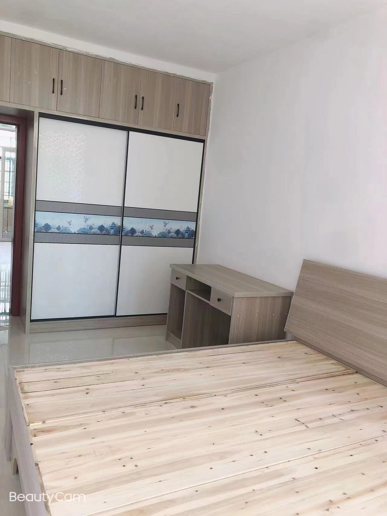 新世界建材城  2室2厅1卫   750.00元/月室内图