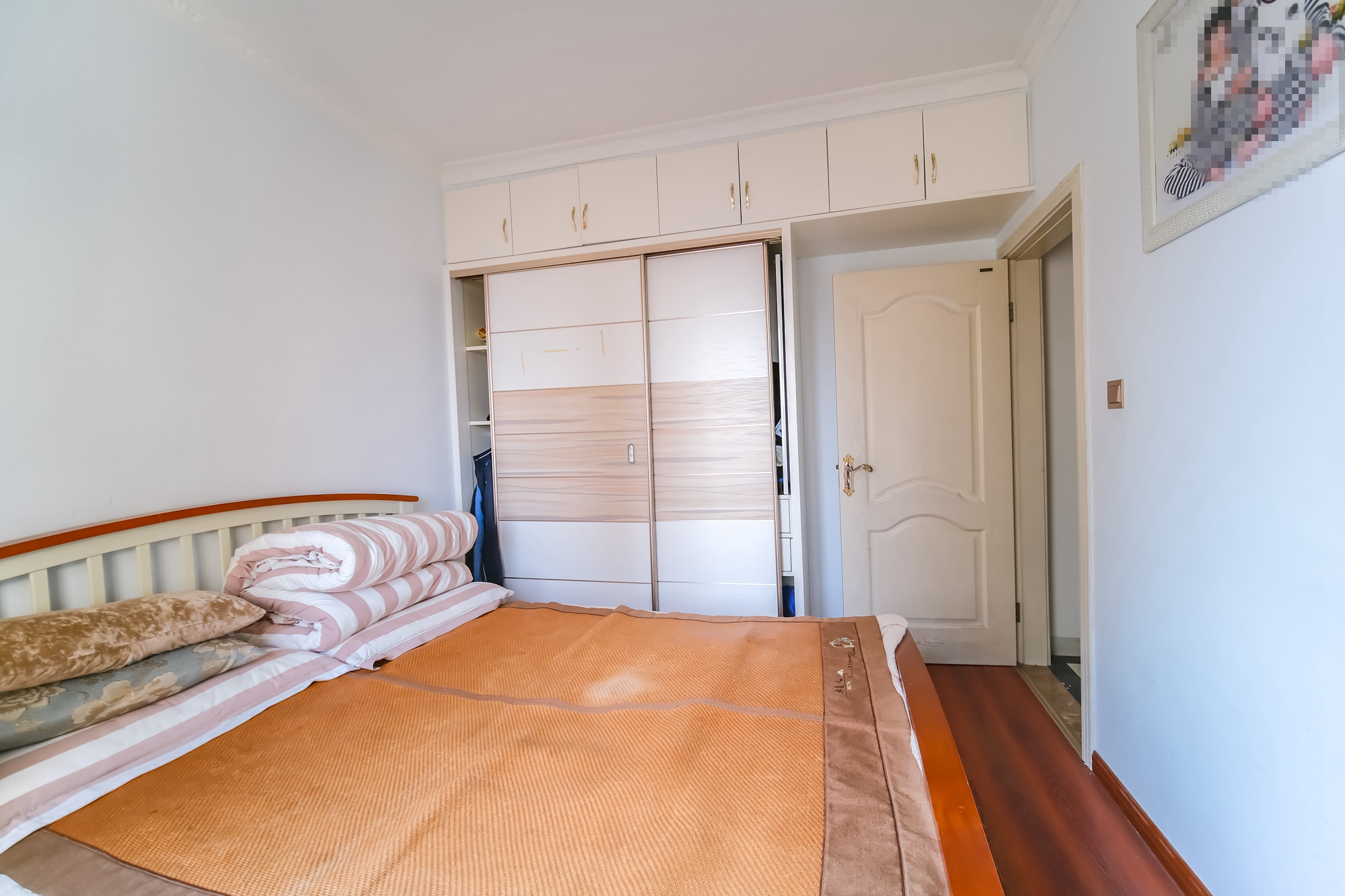 保利香槟国际 3室2厅1卫 78.0万 保利香槟国际 3室2厅1卫 78.0万卧室