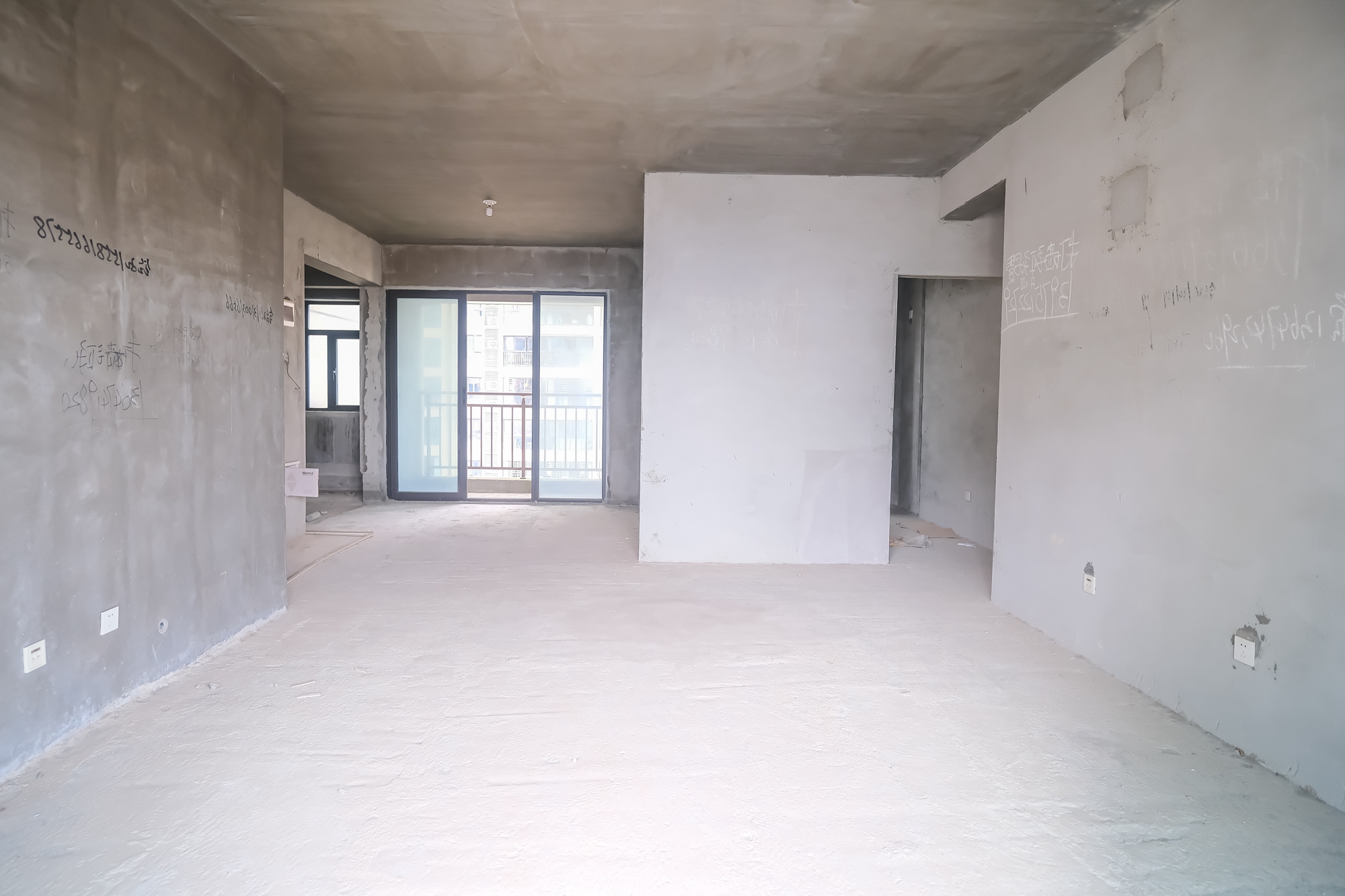 星雅美辰  4室2厅2卫    107.0万 星雅美辰  4室2厅2卫    107.0万