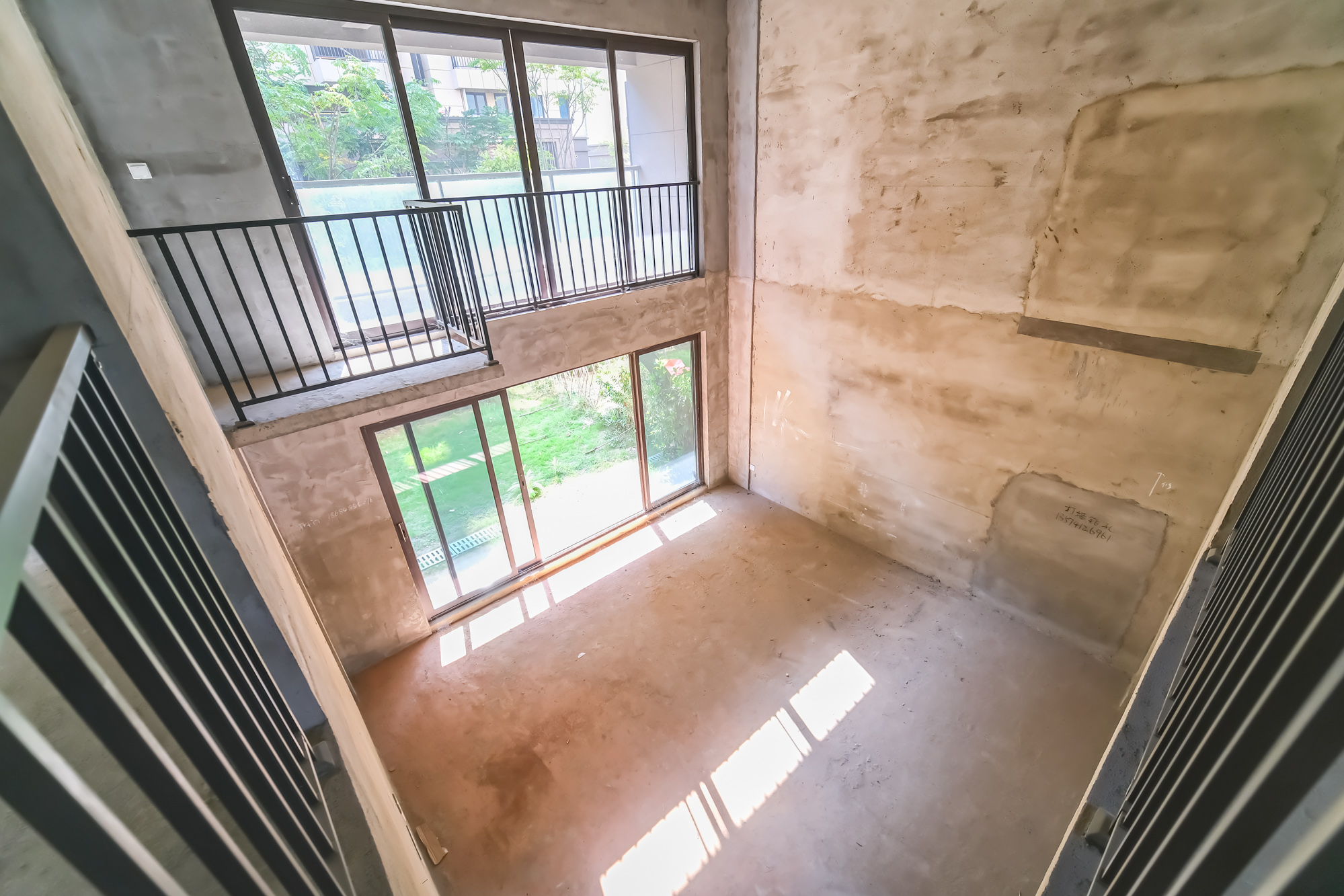 合能枫丹新里  4室2厅3卫    180.0万 合能枫丹新里  4室2厅3卫    180.0万其他