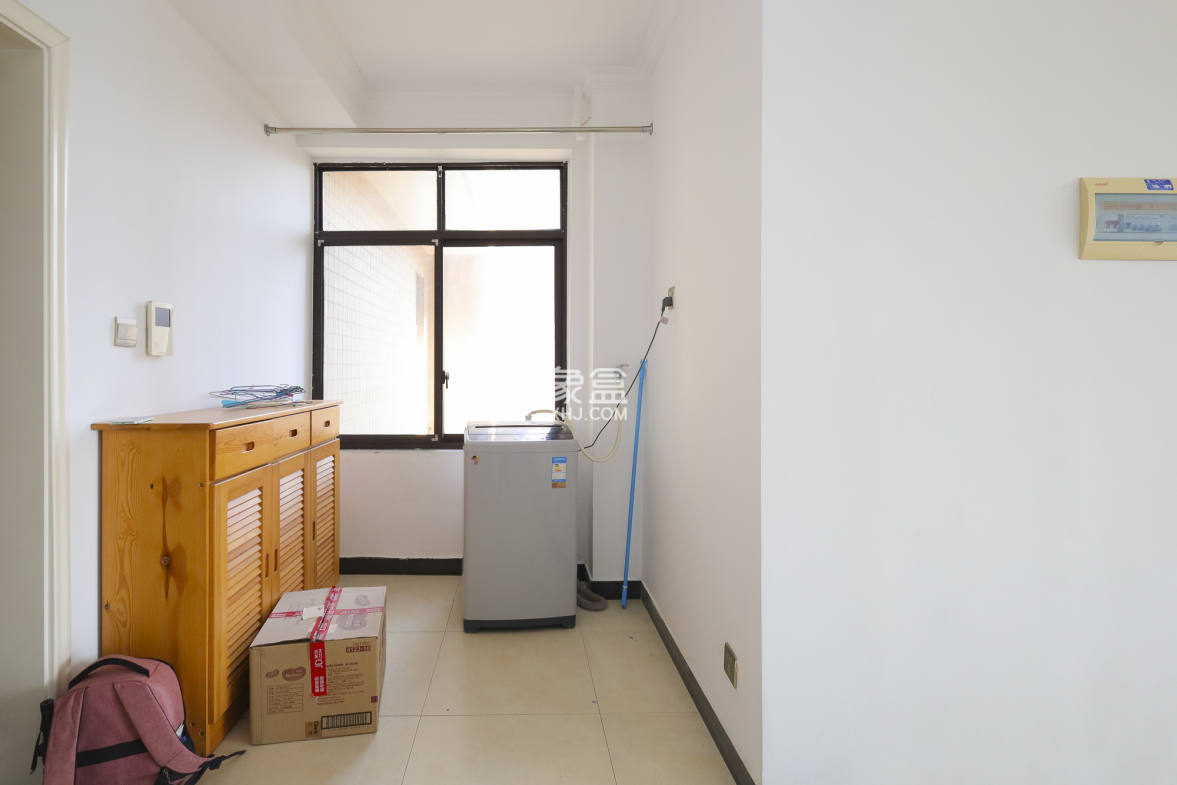 山语城二期  3室2厅1卫    62.0万 山语城二期  3室2厅1卫    62.0万其他