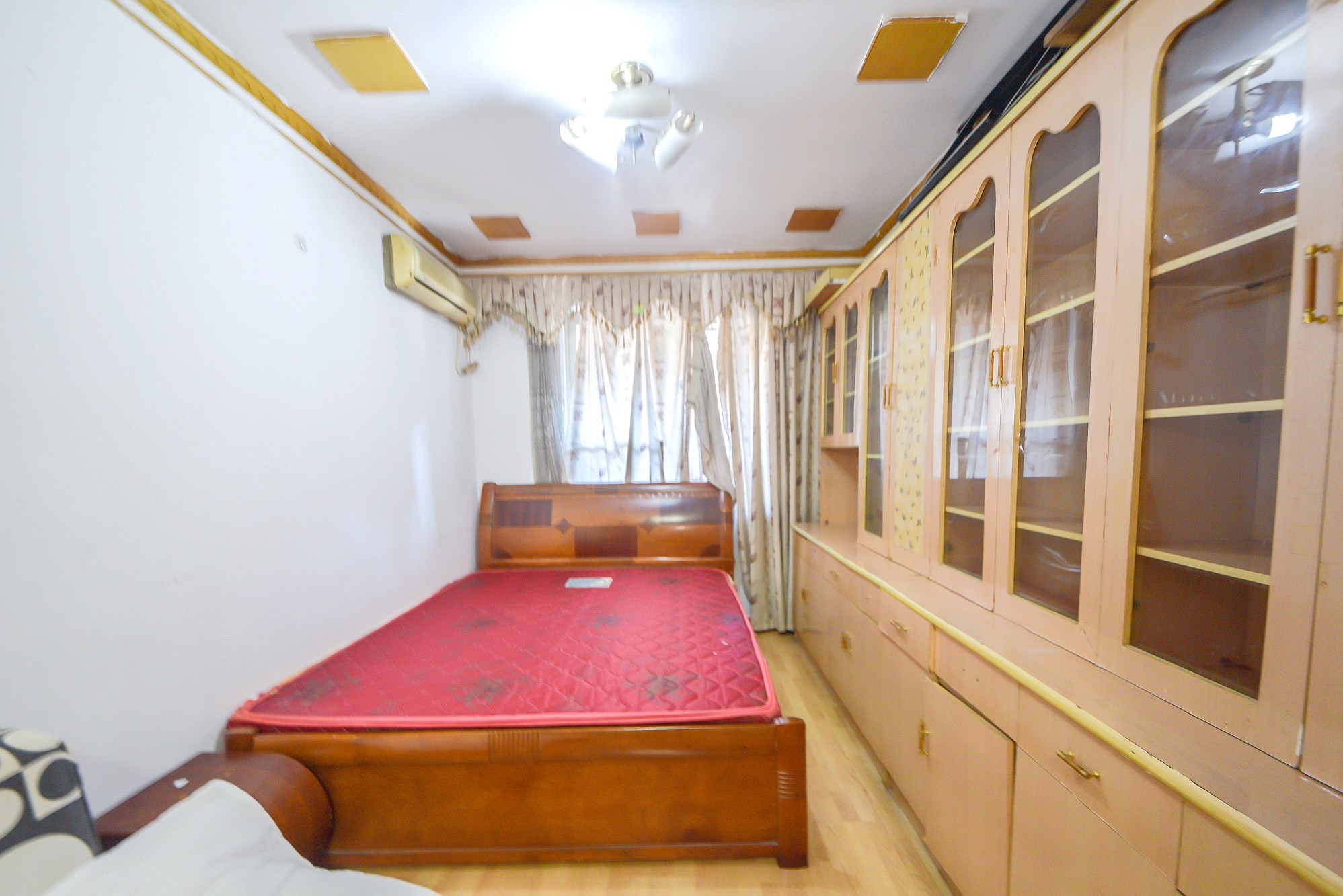 下民航宿舍  3室2厅1卫    45.0万卧室