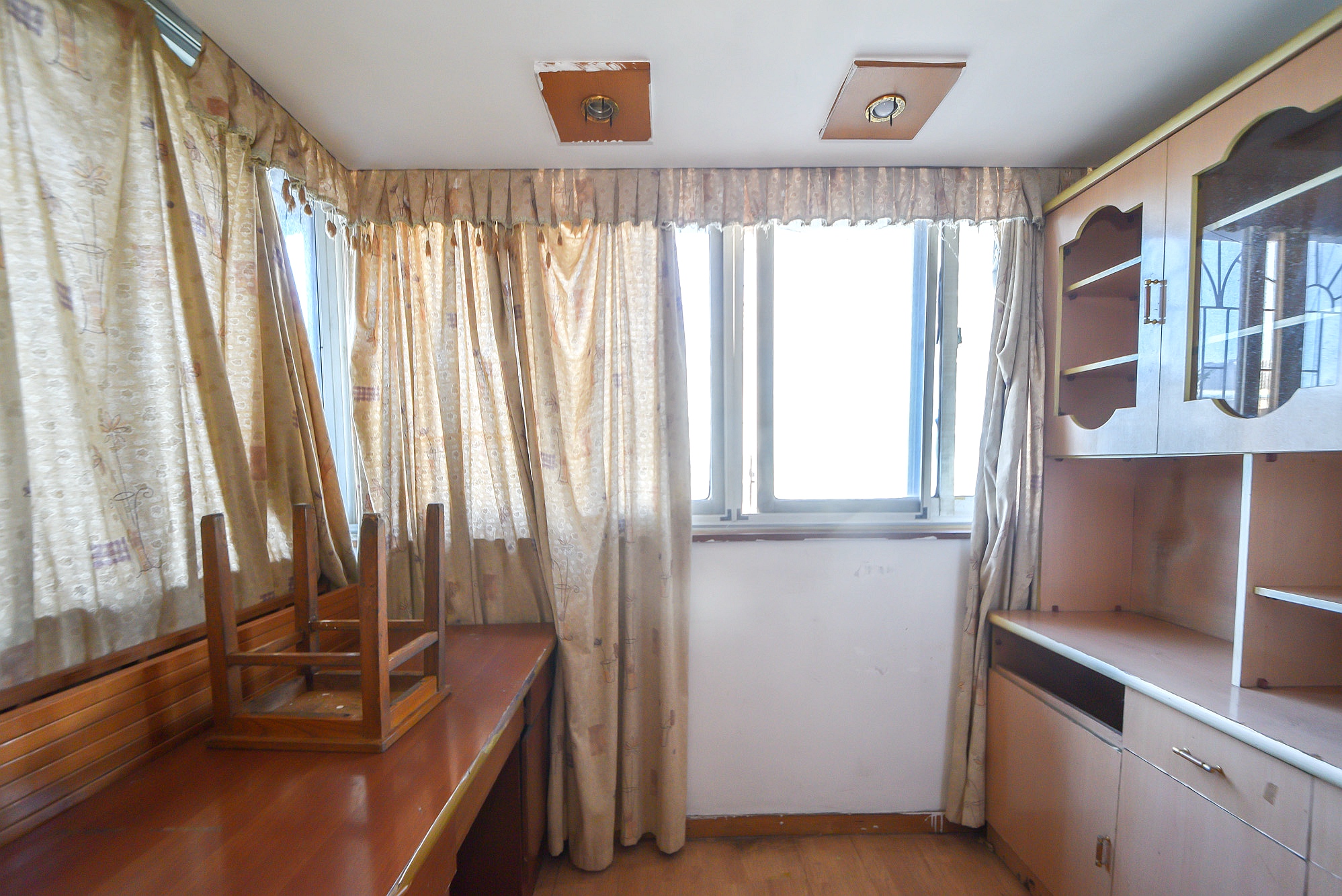 下民航宿舍  3室2厅1卫    45.0万阳台