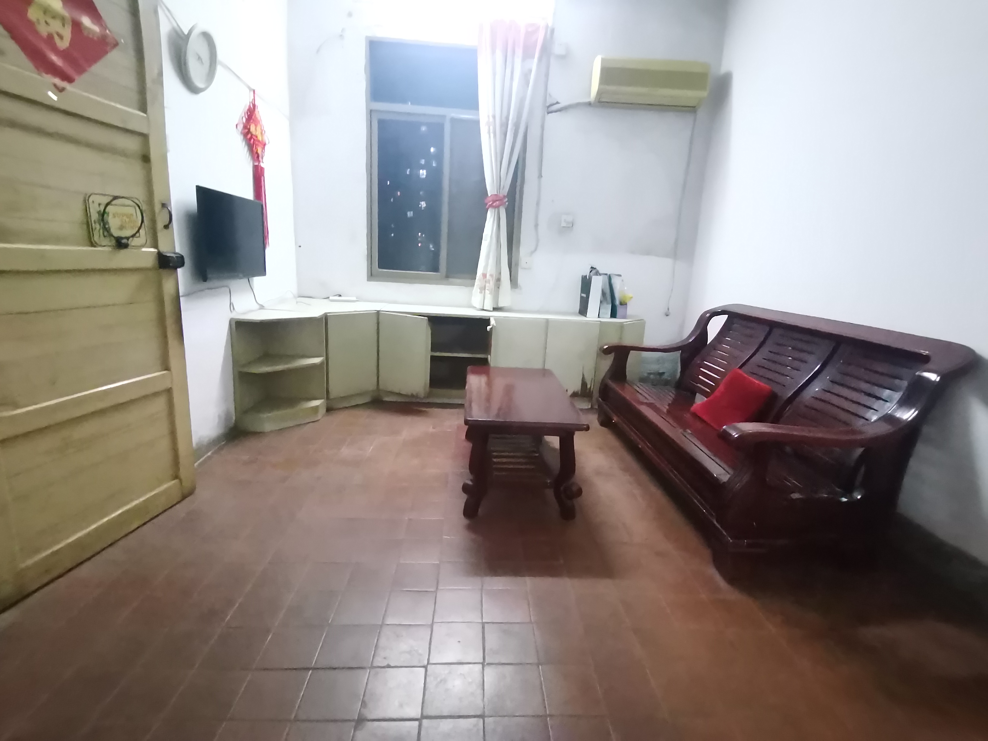 北山二村 2室2厅1卫 16.8万 北山二村 2室2厅1卫 16.8万室内图