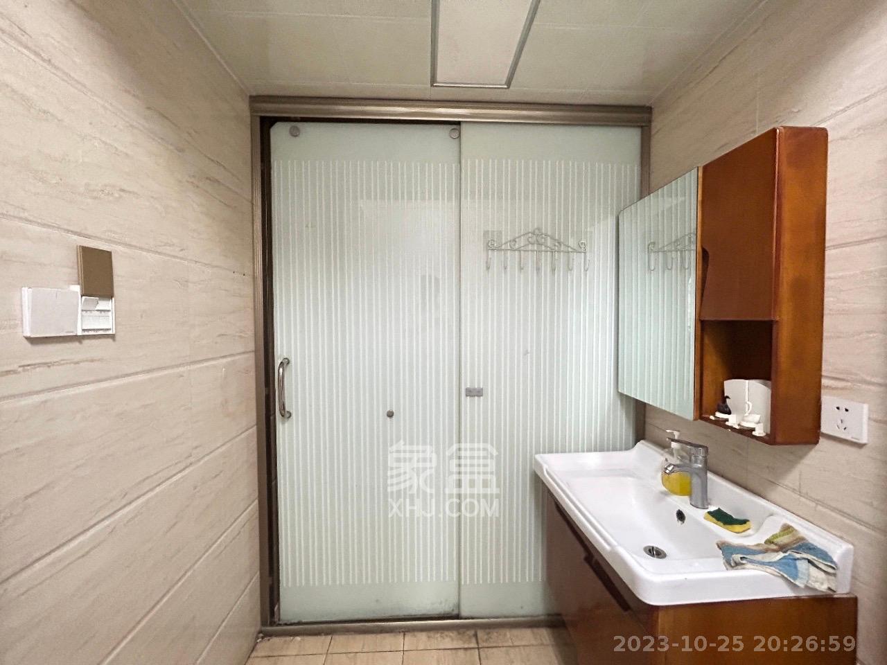 荣悦台  3室2厅1卫    3000.0元/月室内图