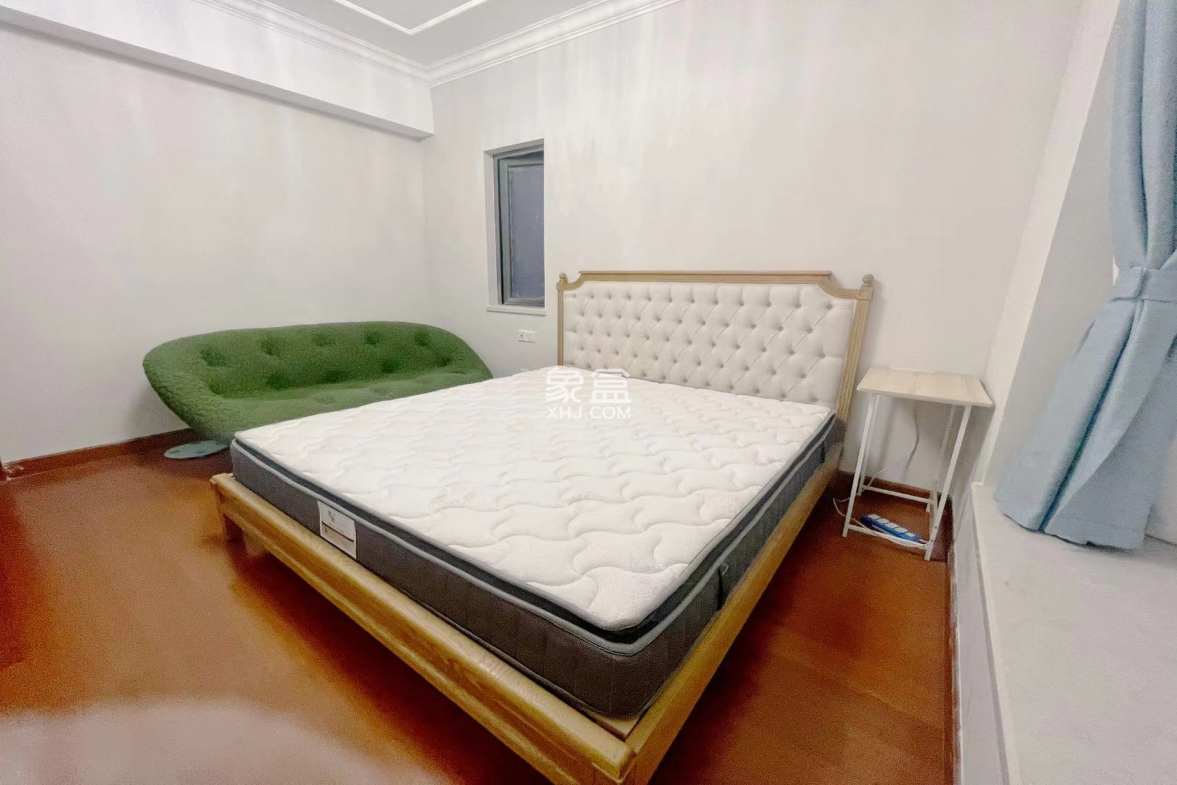 恒大滨河左岸 3室2厅1卫 3200.00元/月 恒大滨河左岸 3室2厅1卫 3200.00元/月室内图