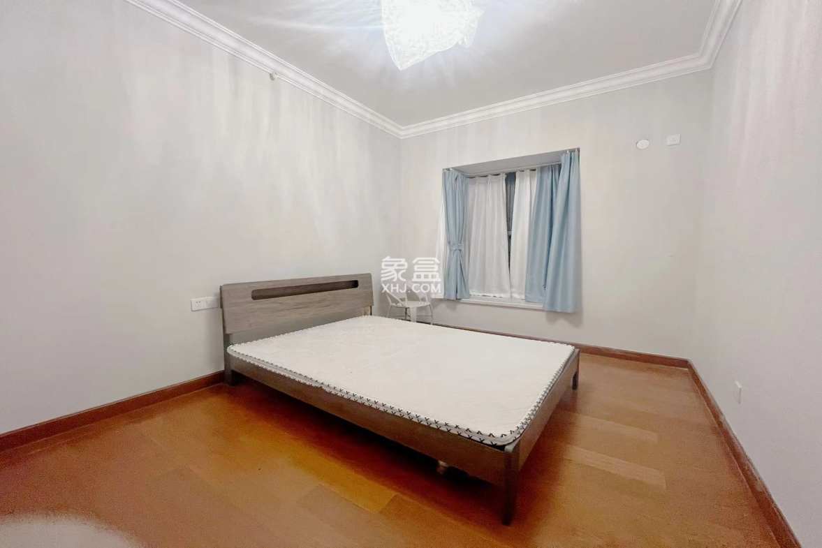 恒大滨河左岸 3室2厅1卫 3200.00元/月 恒大滨河左岸 3室2厅1卫 3200.00元/月室内图