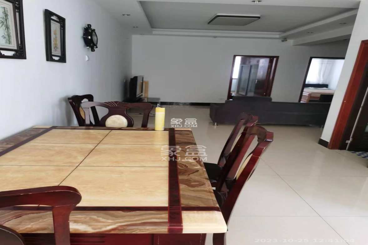 心连心大厦 2室2厅1卫 900.0元/月 心连心大厦 2室2厅1卫 900.0元/月室内图