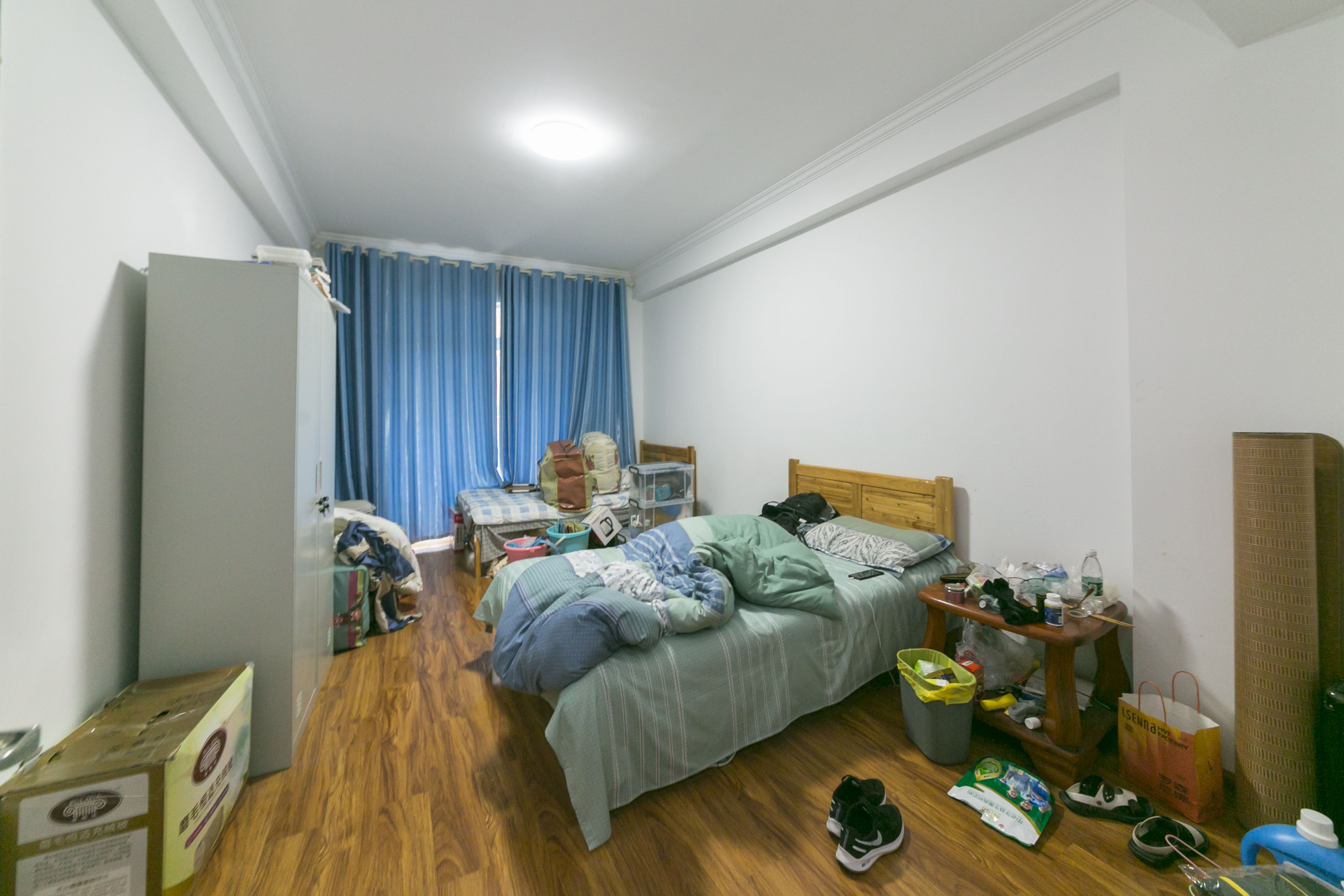 天一康园(湖南电力科技园)  4室2厅2卫    298.0万 天一康园(湖南电力科技园)  4室2厅2卫    298.0万卧室