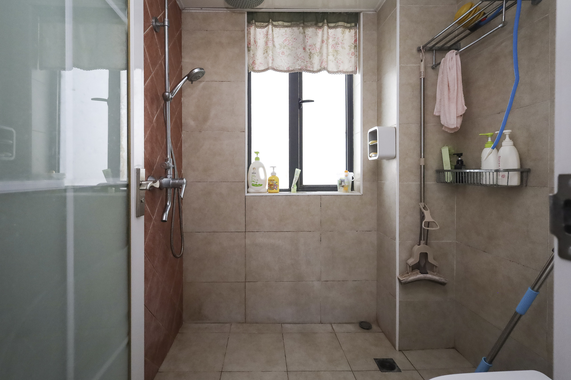 极目楚天  3室2厅2卫    116.0万 极目楚天  3室2厅2卫    116.0万卫生间