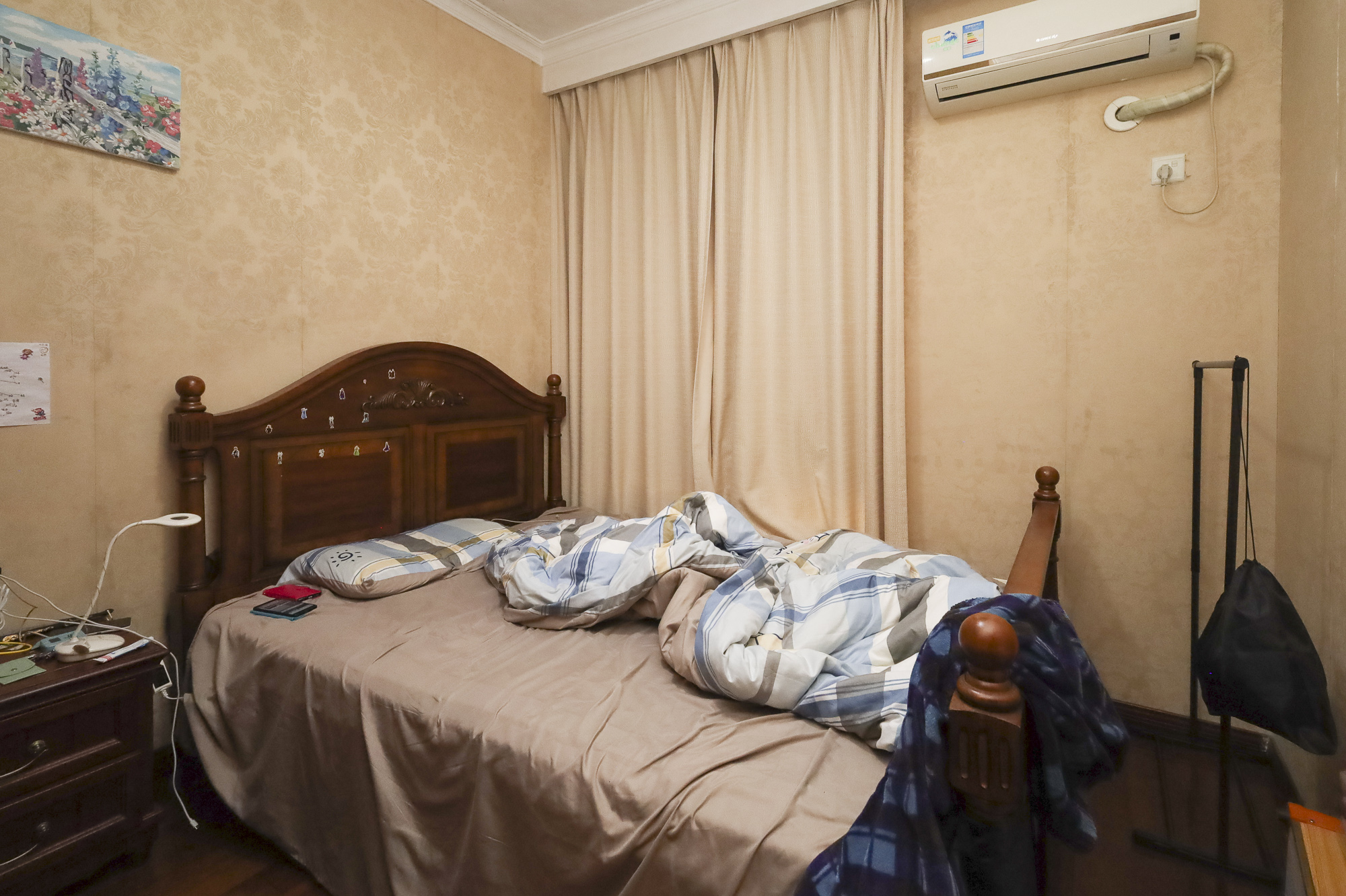 极目楚天  3室2厅2卫    116.0万 极目楚天  3室2厅2卫    116.0万卧室