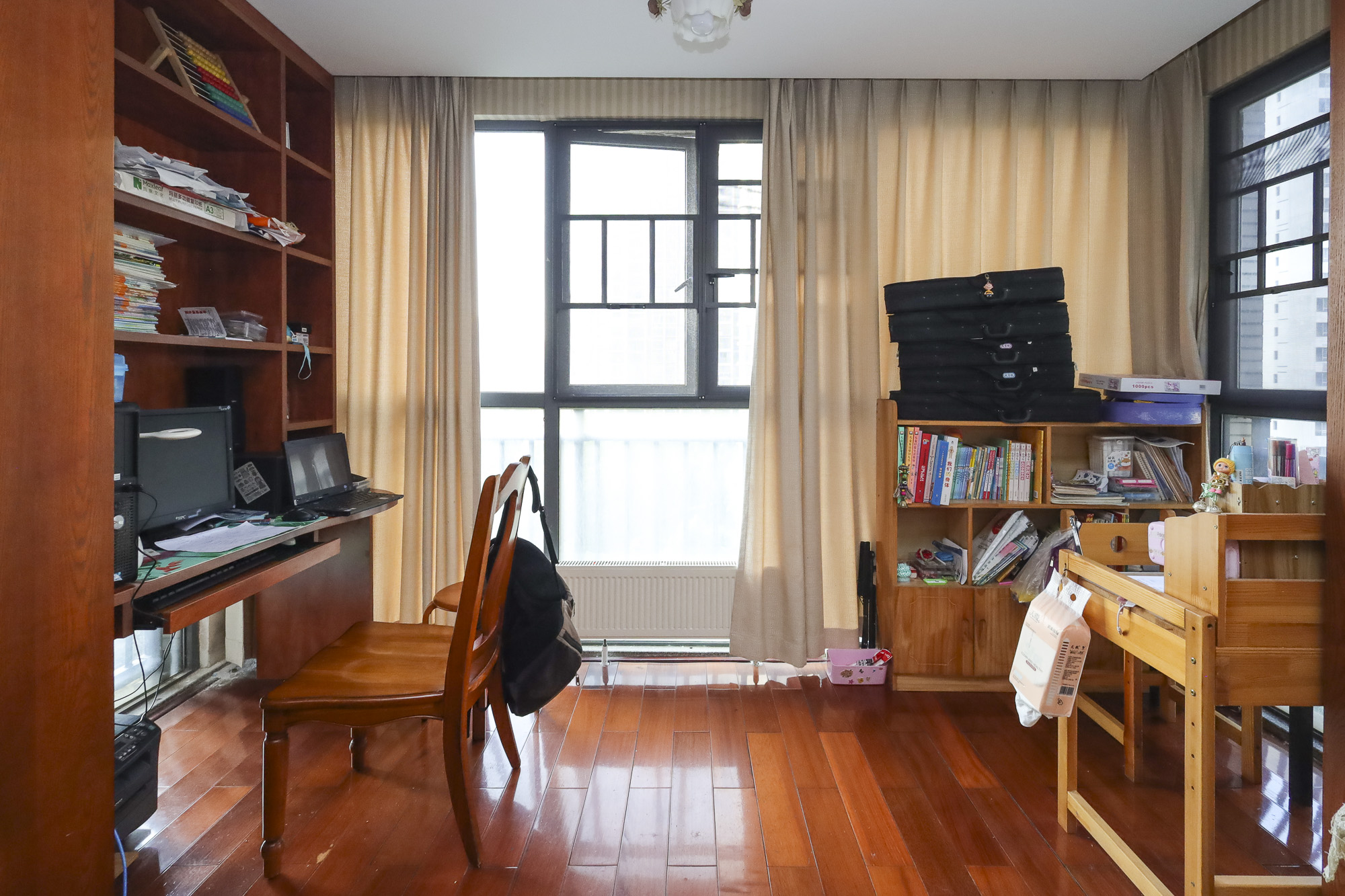 极目楚天  3室2厅2卫    116.0万 极目楚天  3室2厅2卫    116.0万阳台