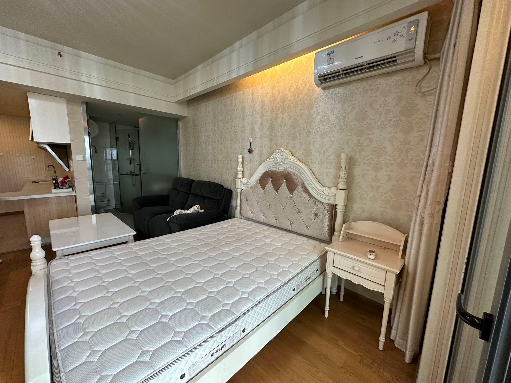 大汉希尔顿 1室1厅1卫 37.0万 大汉希尔顿 1室1厅1卫 37.0万室内图