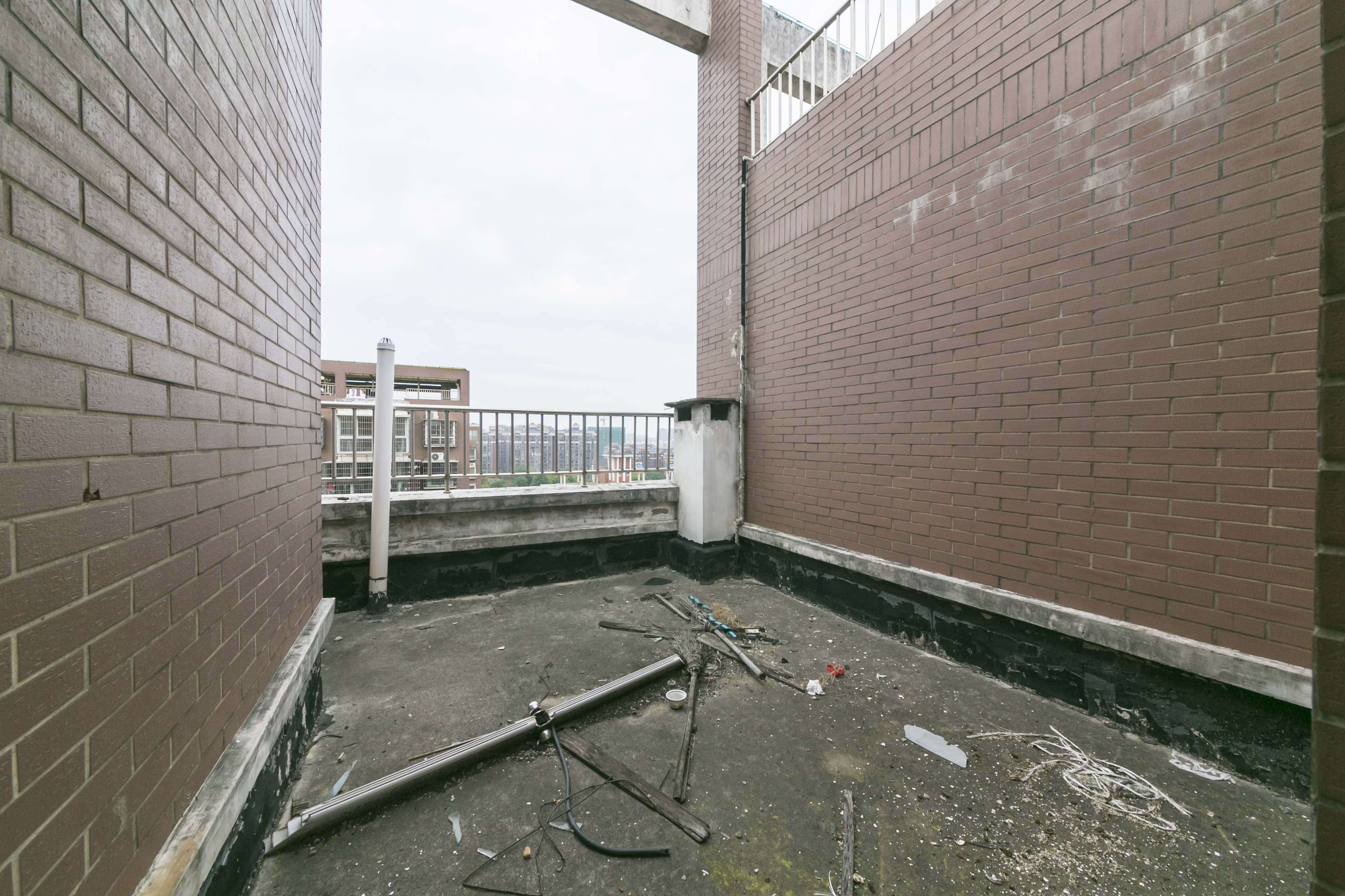 升远君尚嘉筑  5室2厅2卫    224.0万其他