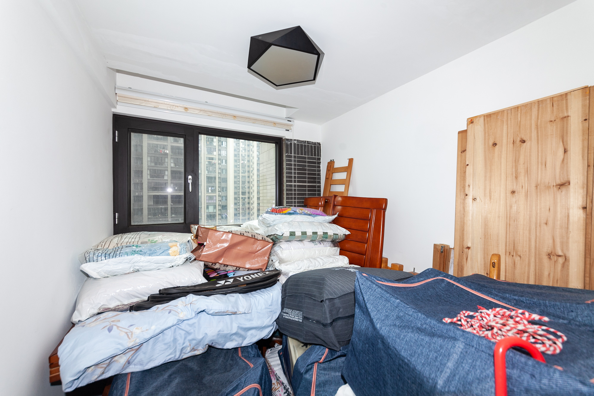 时代倾城三期  3室2厅2卫    123.0万 时代倾城三期  3室2厅2卫    123.0万卧室