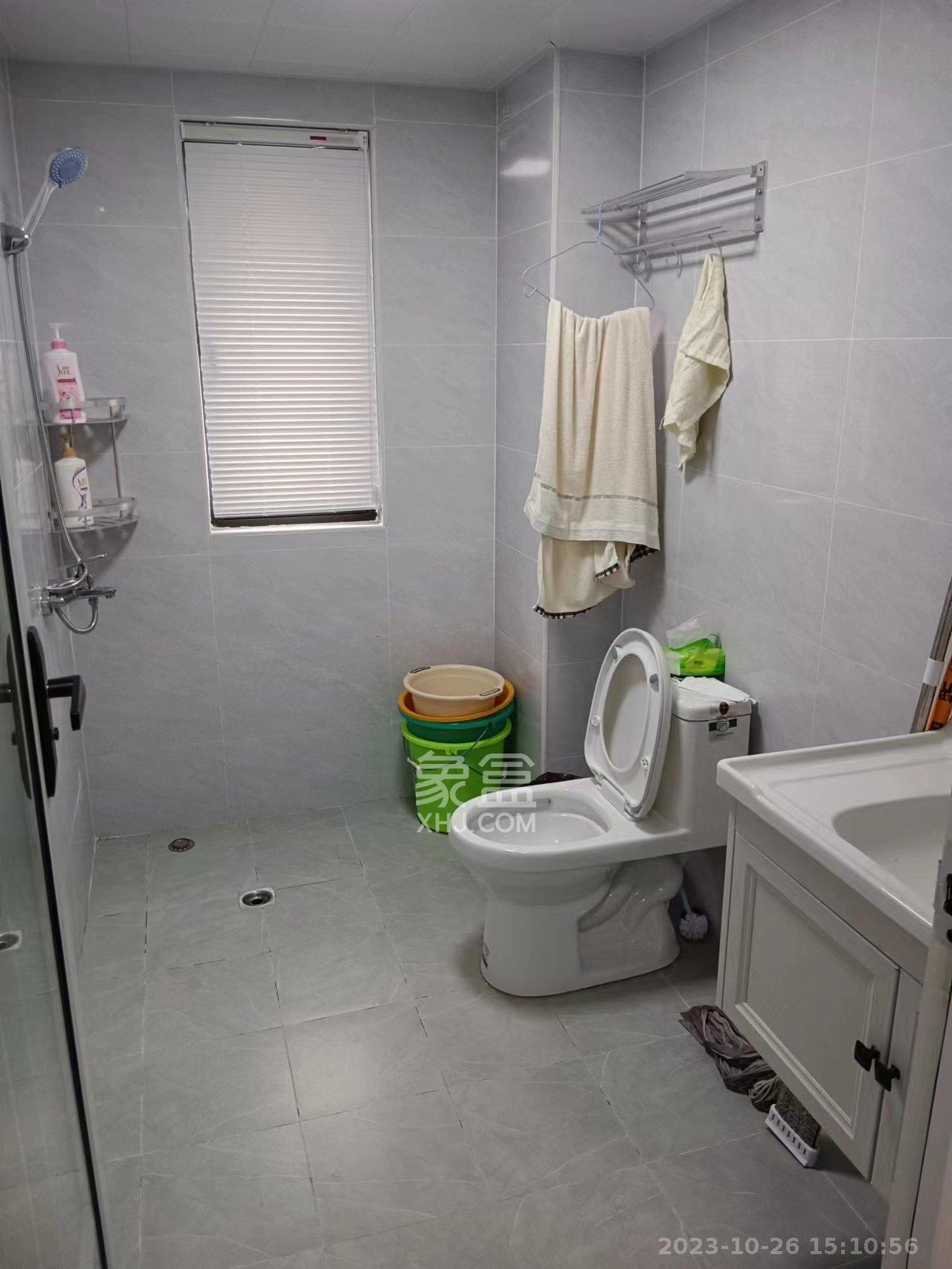 保利恒伟时光印象 4室2厅2卫 3200.0元/月 保利恒伟时光印象 4室2厅2卫 3200.0元/月室内图