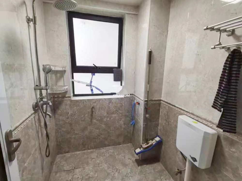 新桂公馆 2室2厅1卫 39.0万 新桂公馆 2室2厅1卫 39.0万室内图