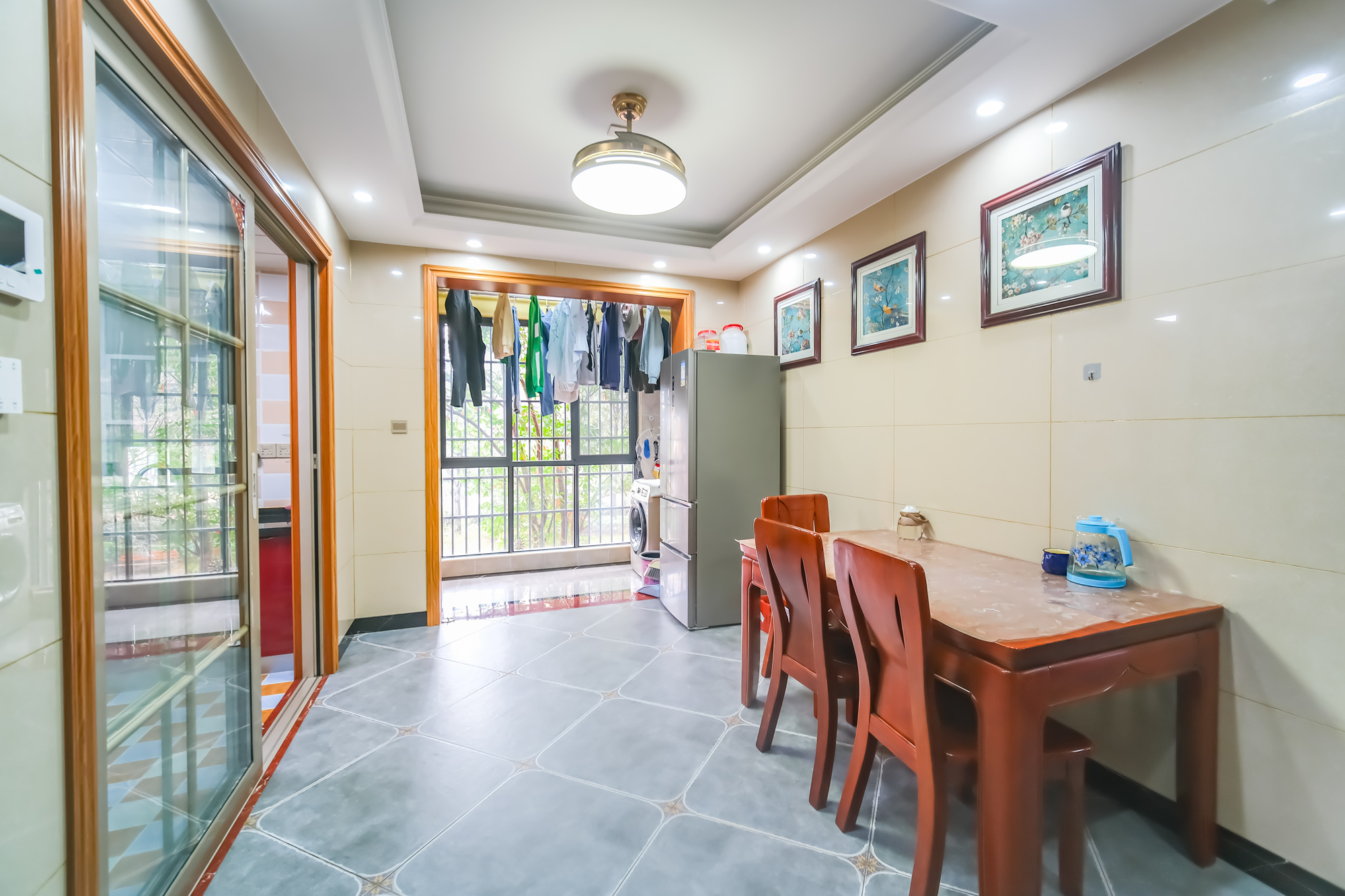 荣盛花语城  4室2厅2卫    100.8万其他