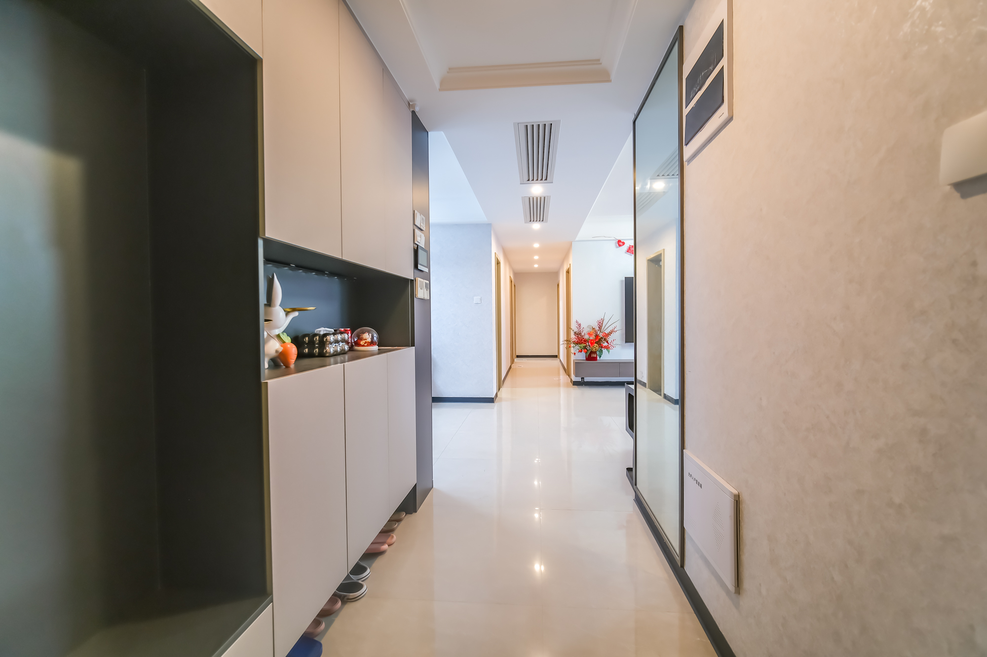 运达锦绣广场  4室2厅2卫    210.0万 运达锦绣广场  4室2厅2卫    210.0万其他