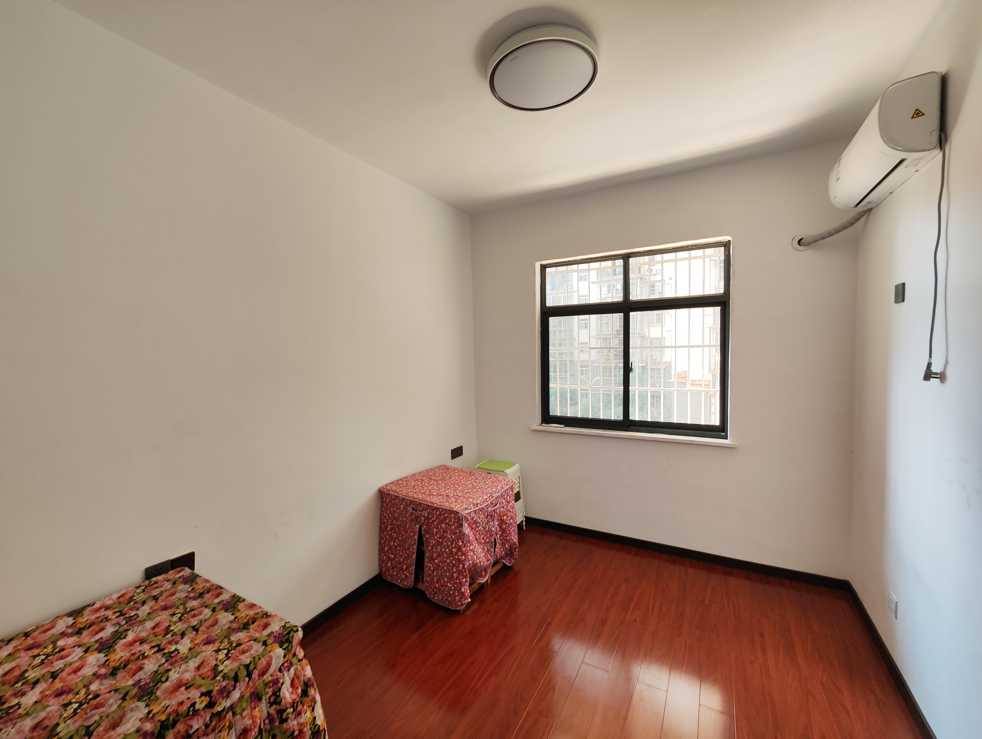 香草园二期春晓  2室2厅1卫    55.0万 香草园二期春晓  2室2厅1卫    55.0万室内图