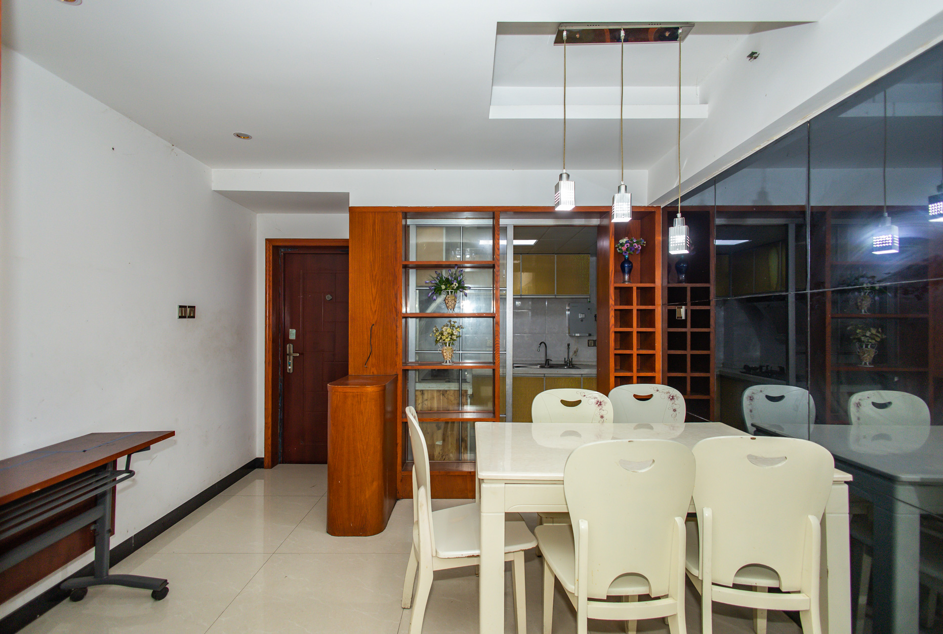 新长海广场 3室2厅2卫 56.0万 新长海广场 3室2厅2卫 56.0万其他