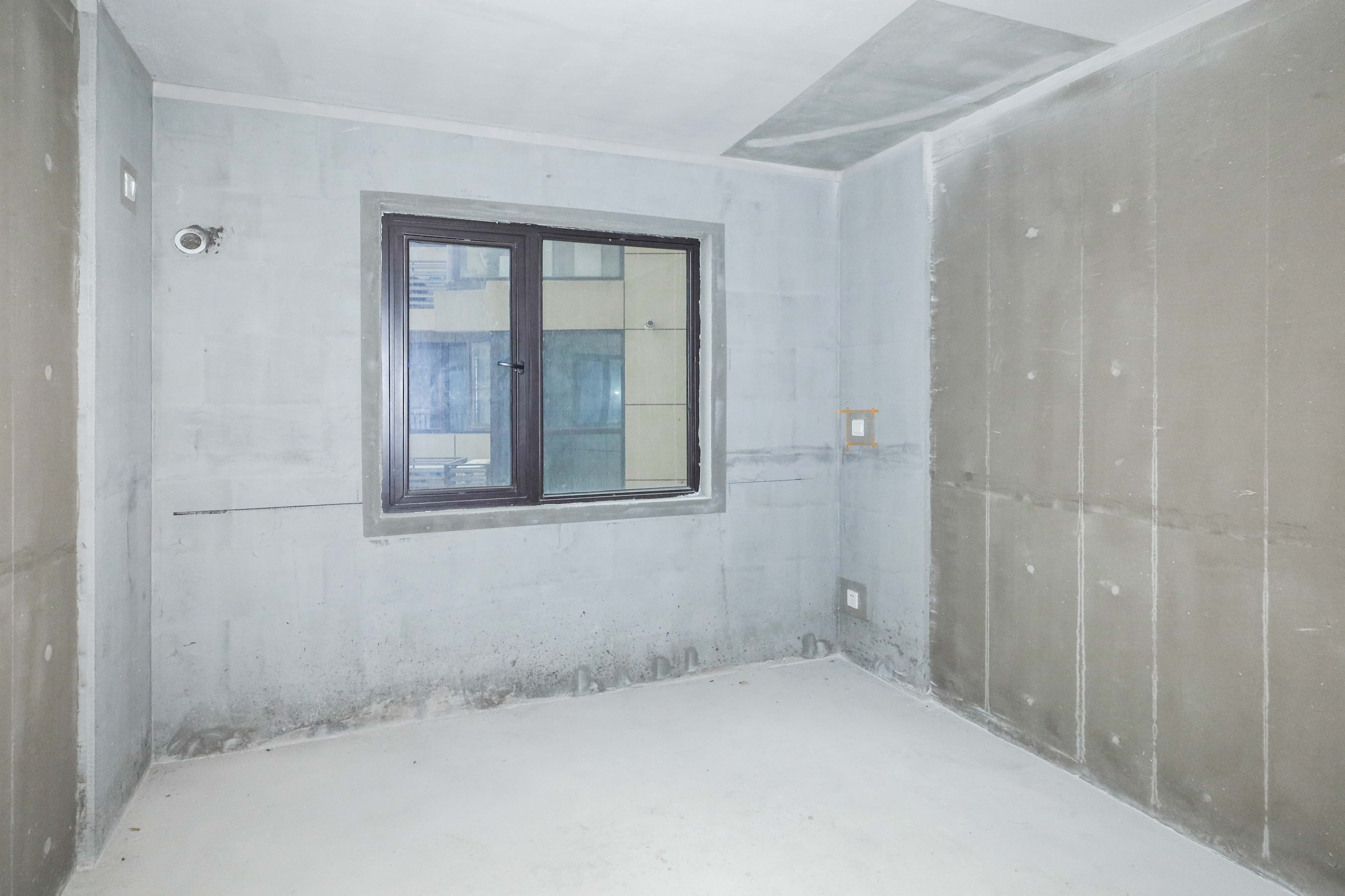 中国铁建梅溪青秀三期  4室2厅2卫   209.50万卧室