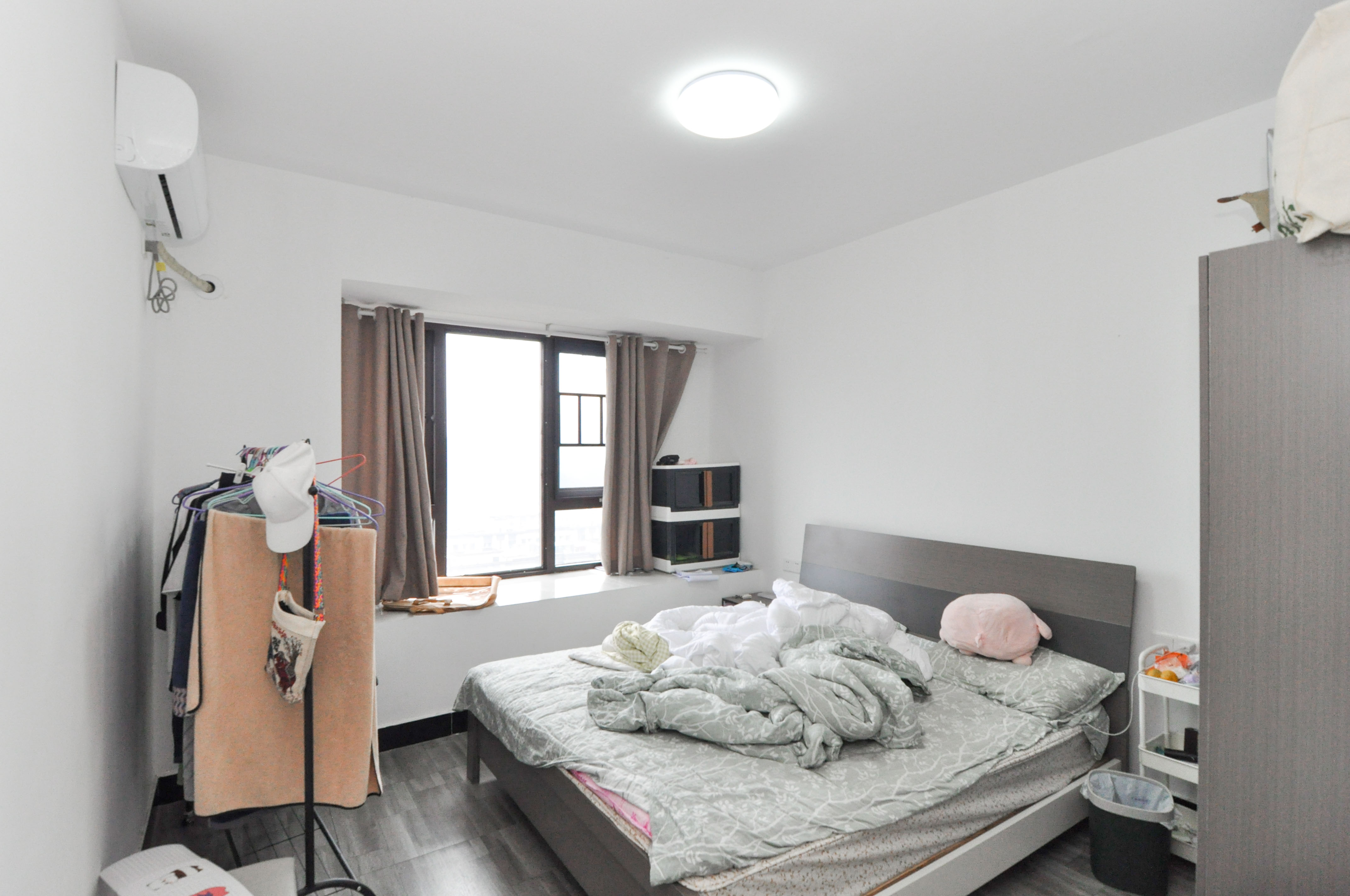 梅溪正荣府  4室2厅2卫    175.0万卧室