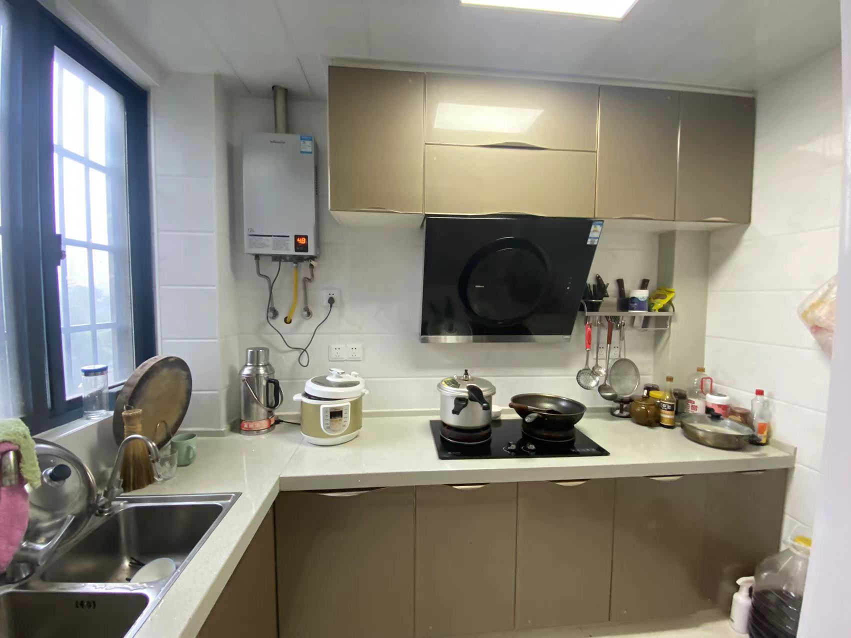 百江花园 3室2厅2卫 80.0万 百江花园 3室2厅2卫 80.0万室内图