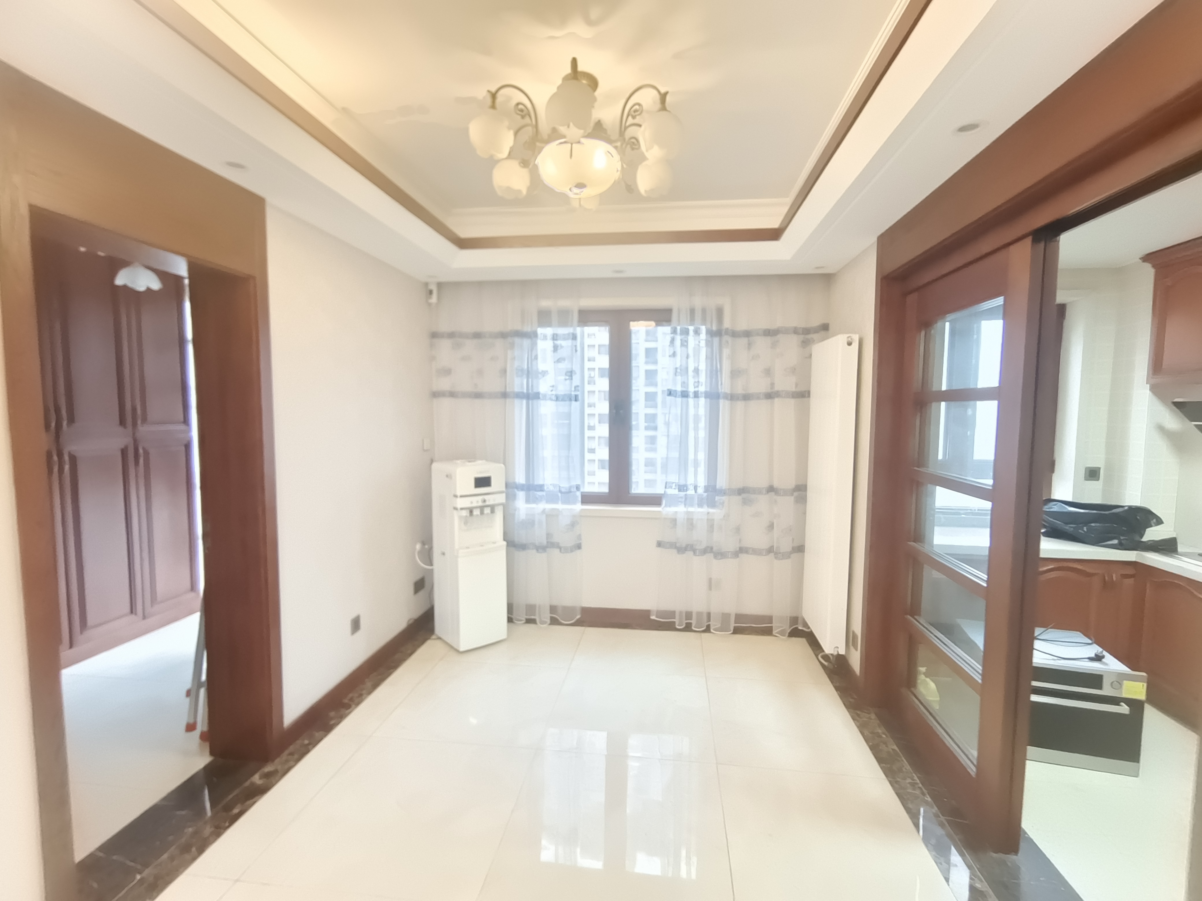 新桂广场 4室2厅2卫 89.98万 新桂广场 4室2厅2卫 89.98万室内图