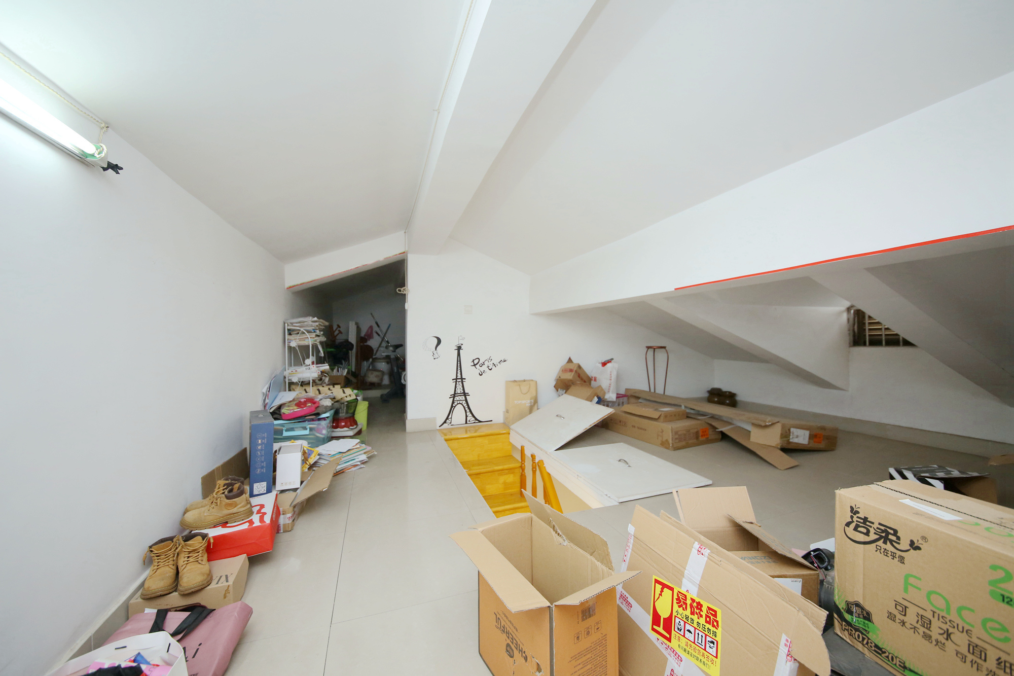 芙蓉公寓  3室2厅2卫   120.00万其他