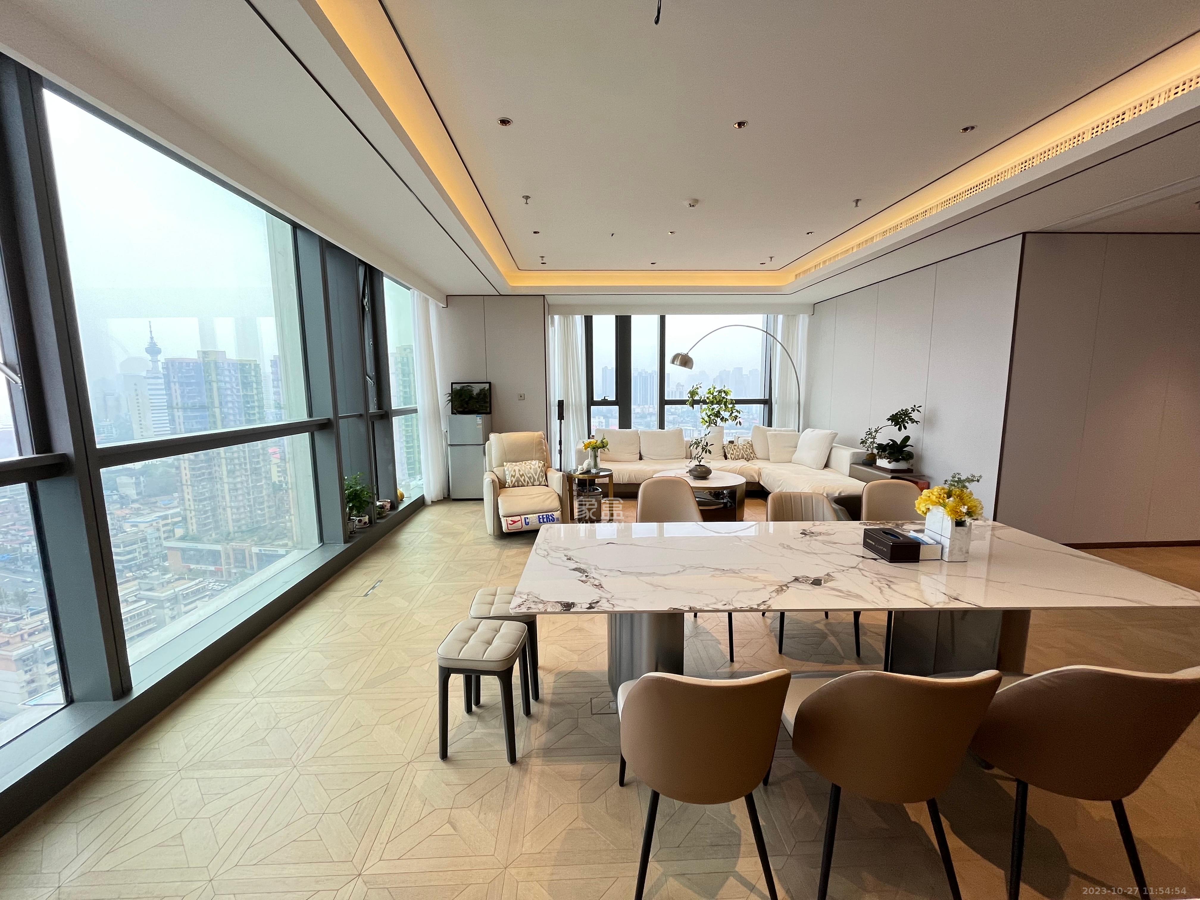 平安财富中心  3室2厅2卫   18000.00元/月室内图