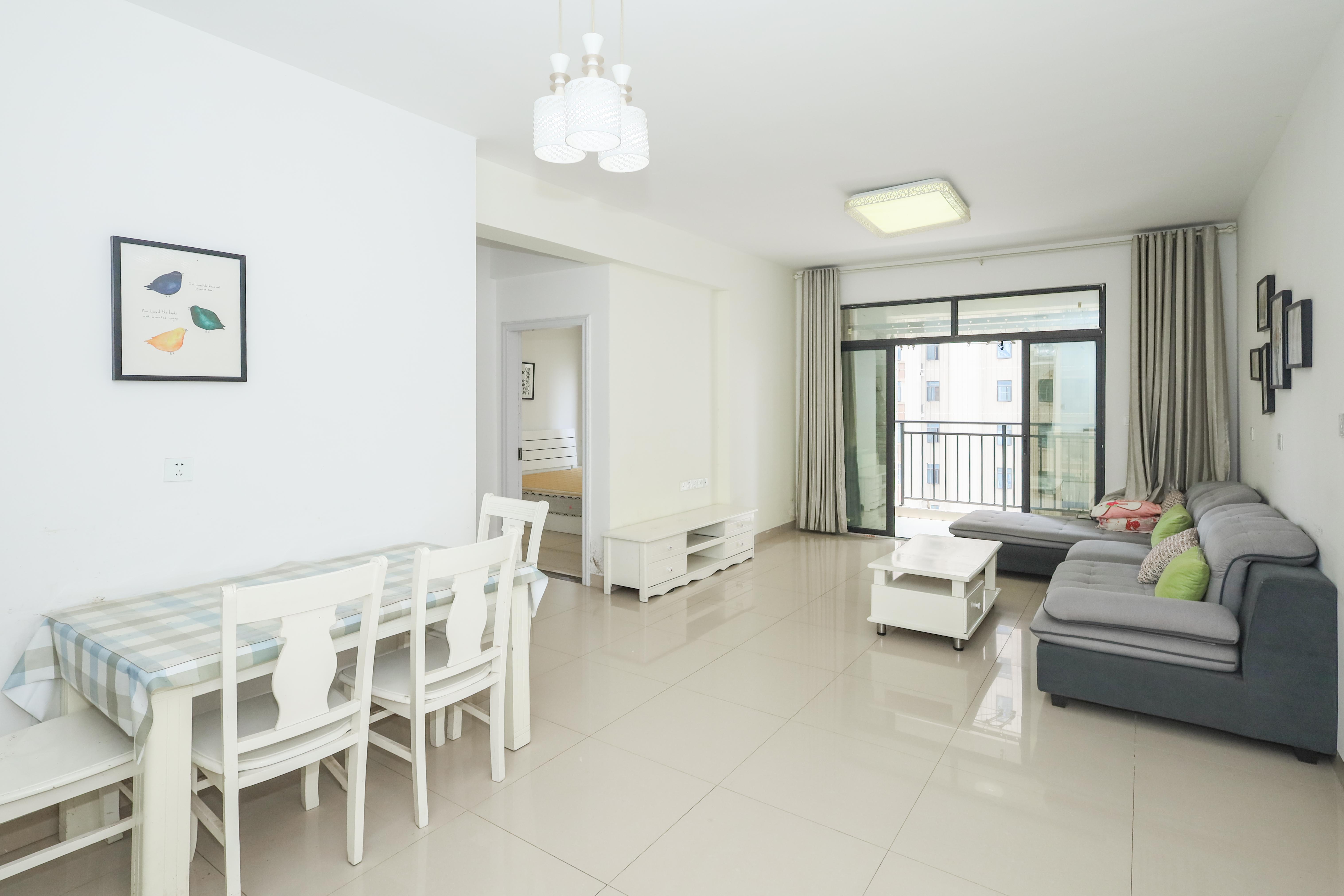 天元涉外景园C区 2室2厅1卫 76.0万 天元涉外景园C区 2室2厅1卫 76.0万其他