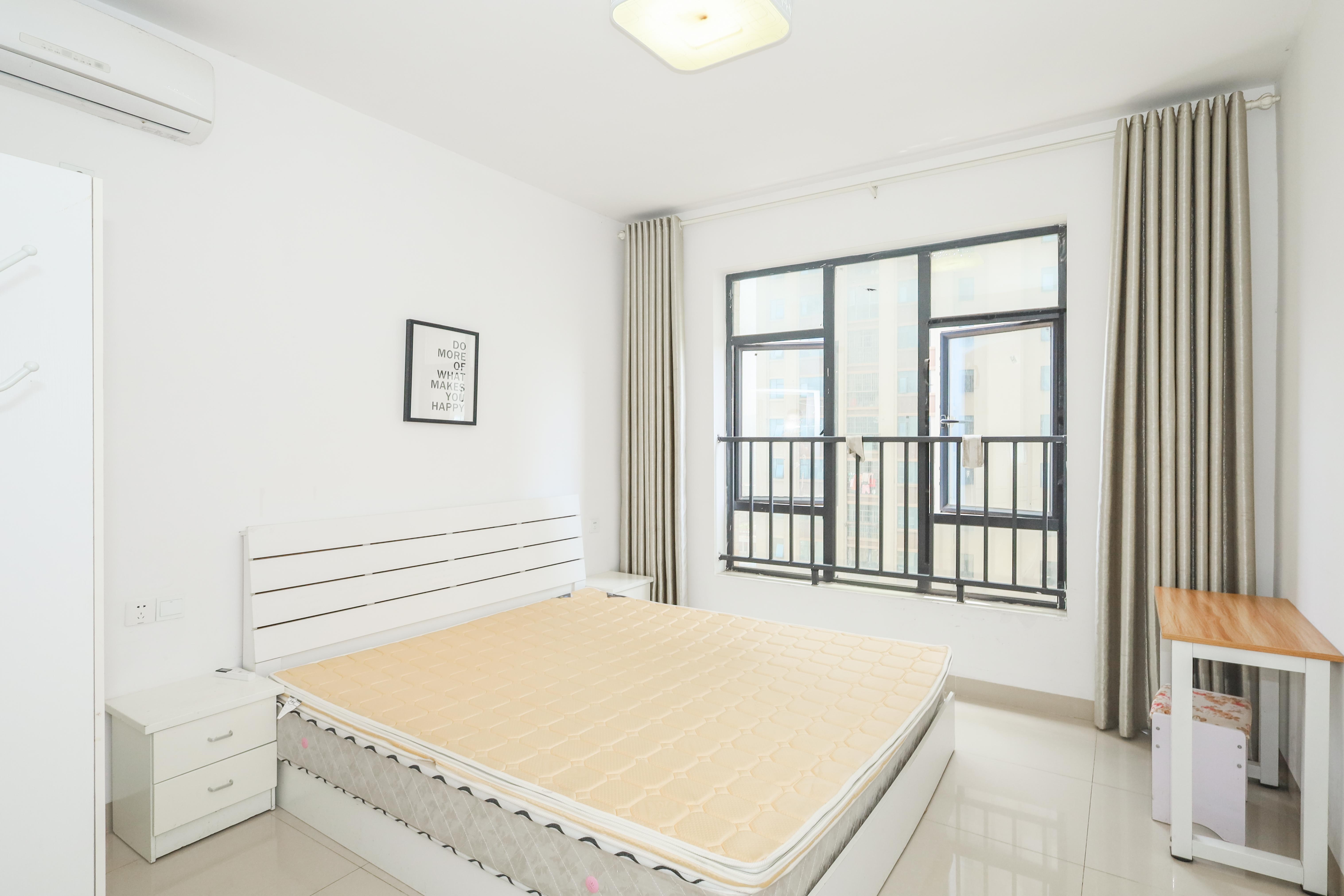 天元涉外景园C区 2室2厅1卫 76.0万 天元涉外景园C区 2室2厅1卫 76.0万卧室