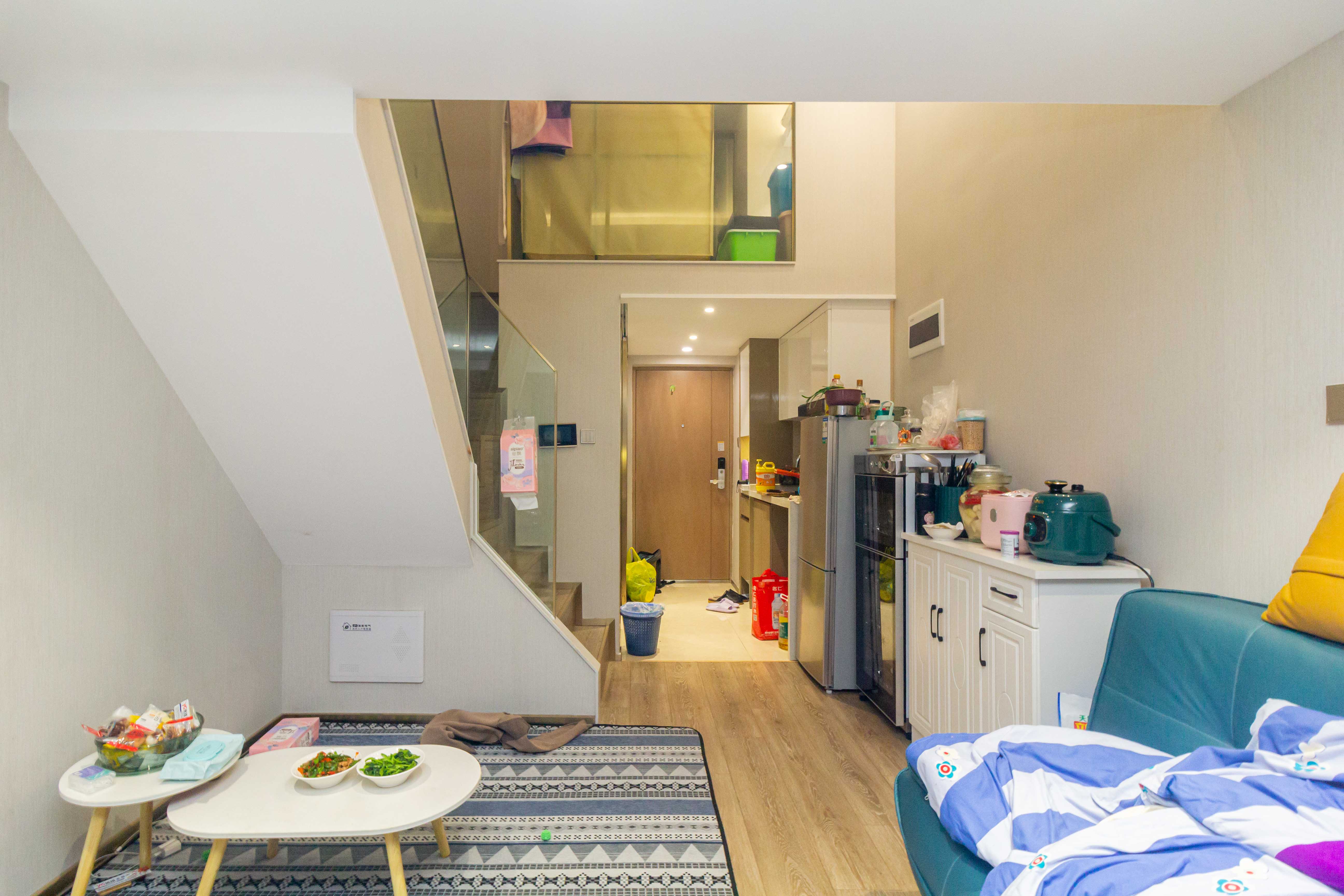 华远海蓝郡  2室2厅1卫    20.7万 华远海蓝郡  2室2厅1卫    20.7万客厅