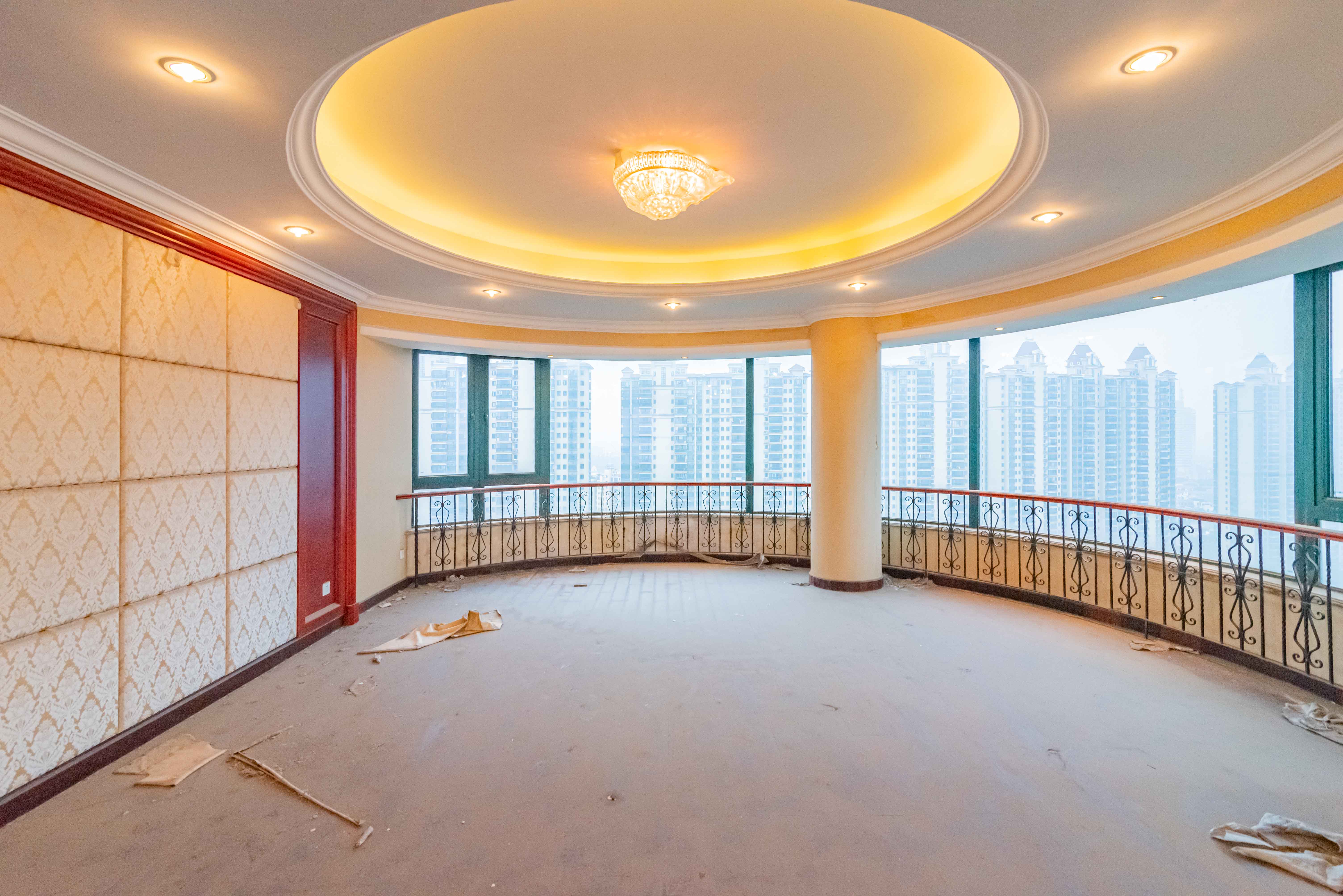 恒大雅苑 4室2厅3卫 225.0万 恒大雅苑 4室2厅3卫 225.0万卧室